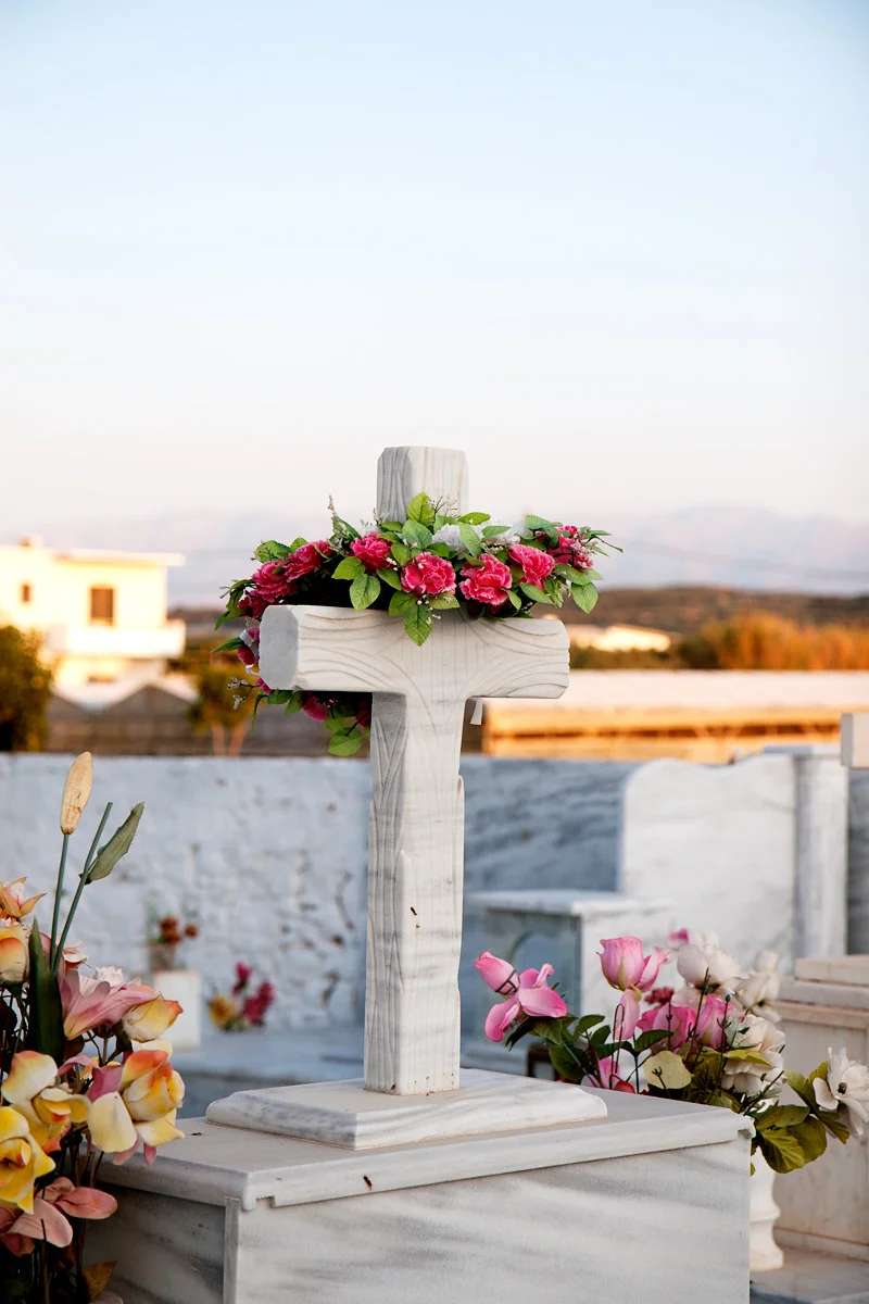 La croix et la couronne, Crete, Greece