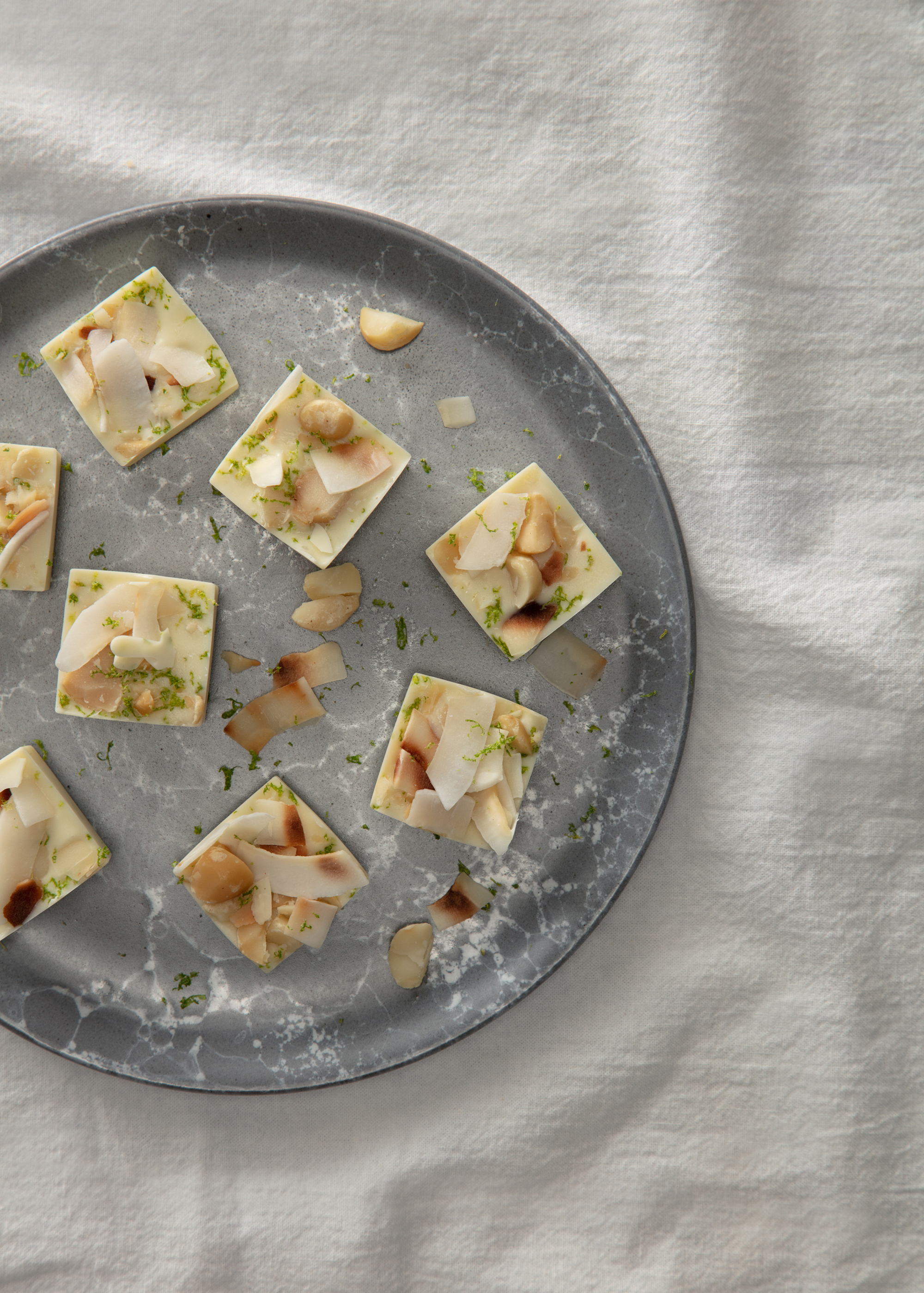 DT_VM_ICE_TRAY_TREATS_DAY_1_056_Print.jpg