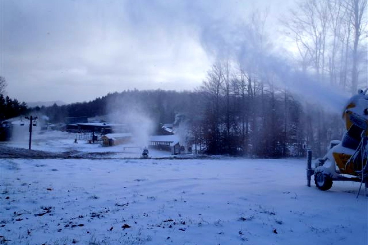 snowmaking_003.jpg