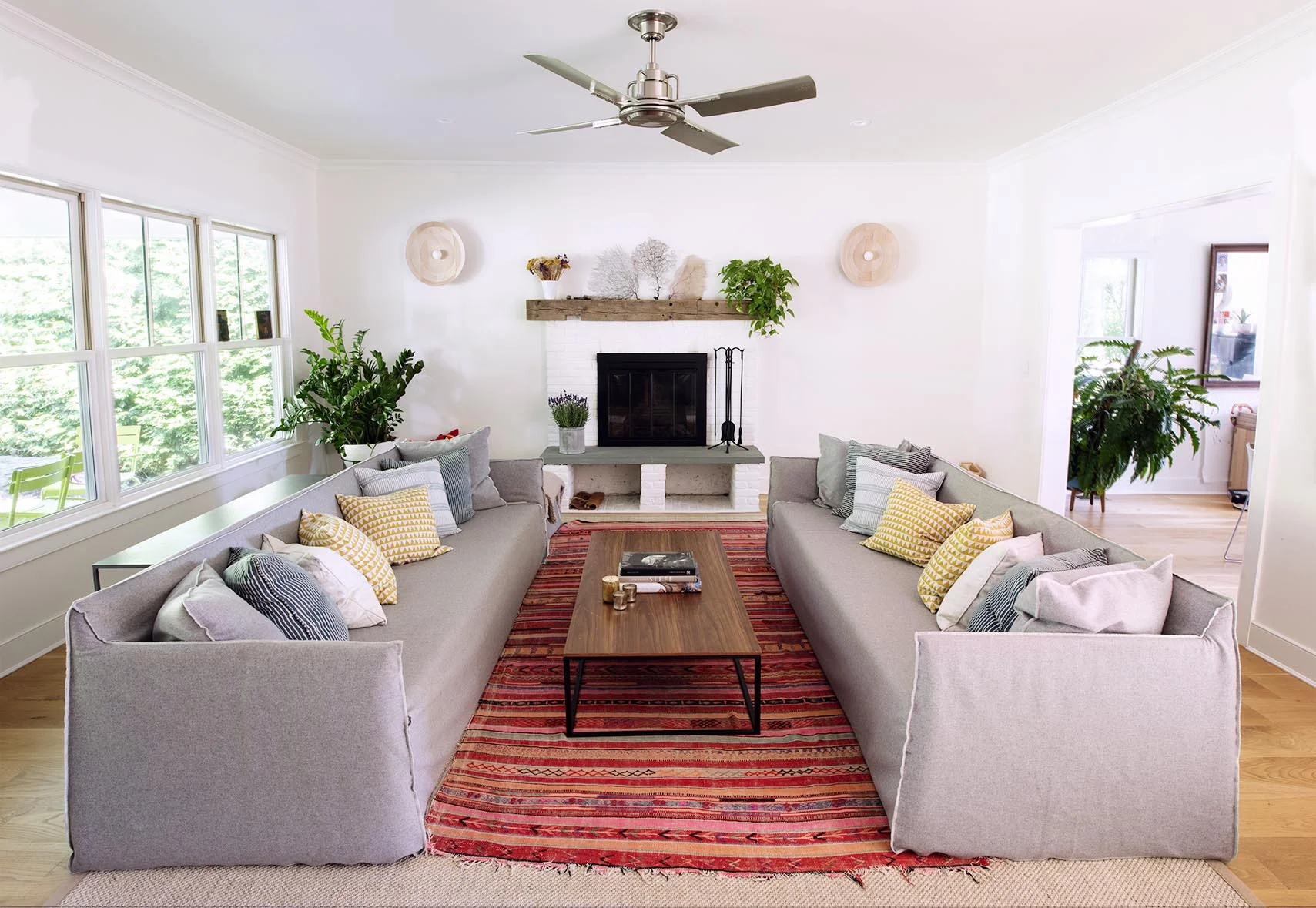 Living Room1 copy.jpg