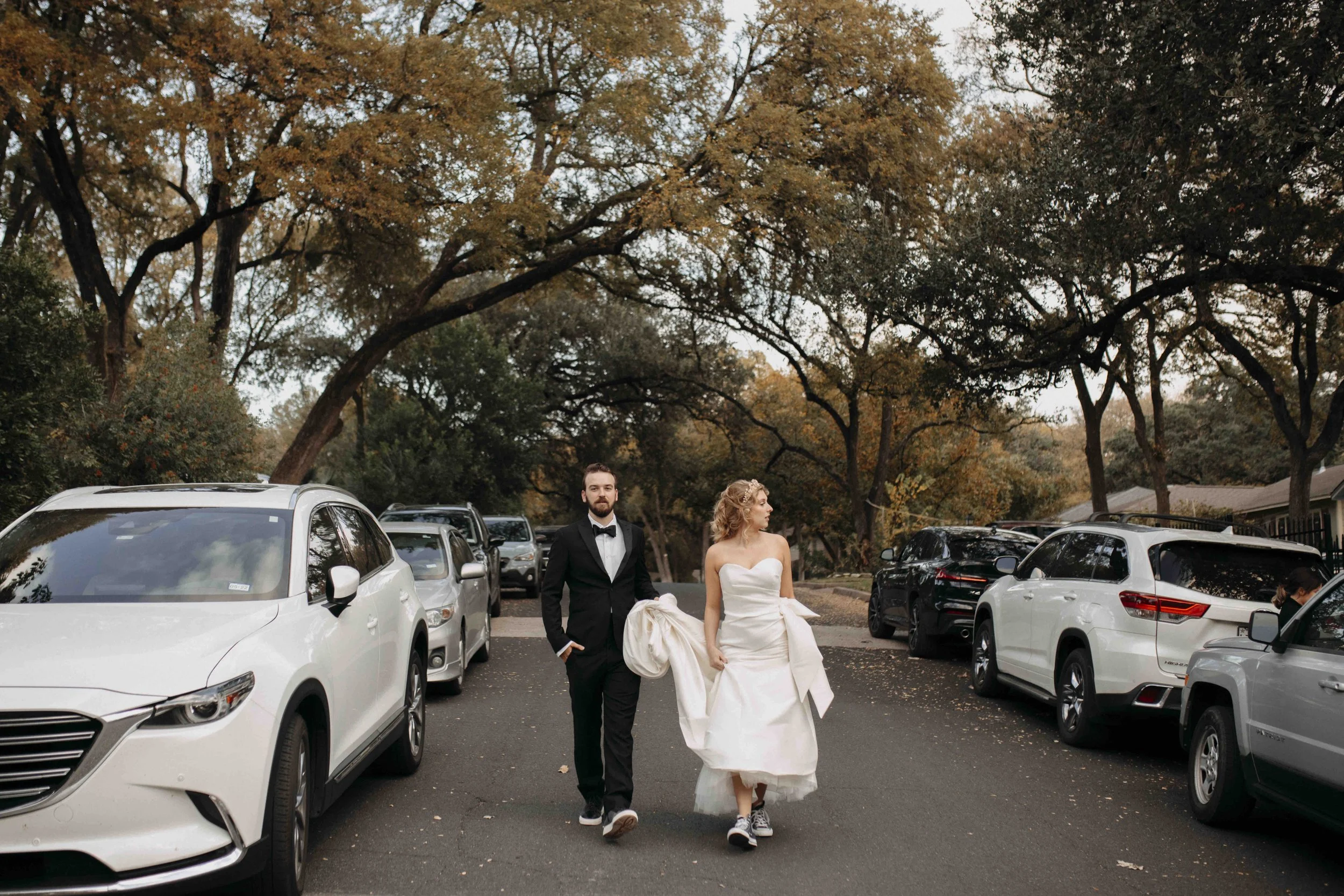 BEAUTIFUL BACKYARD AUSTIN TEXAS WEDDING