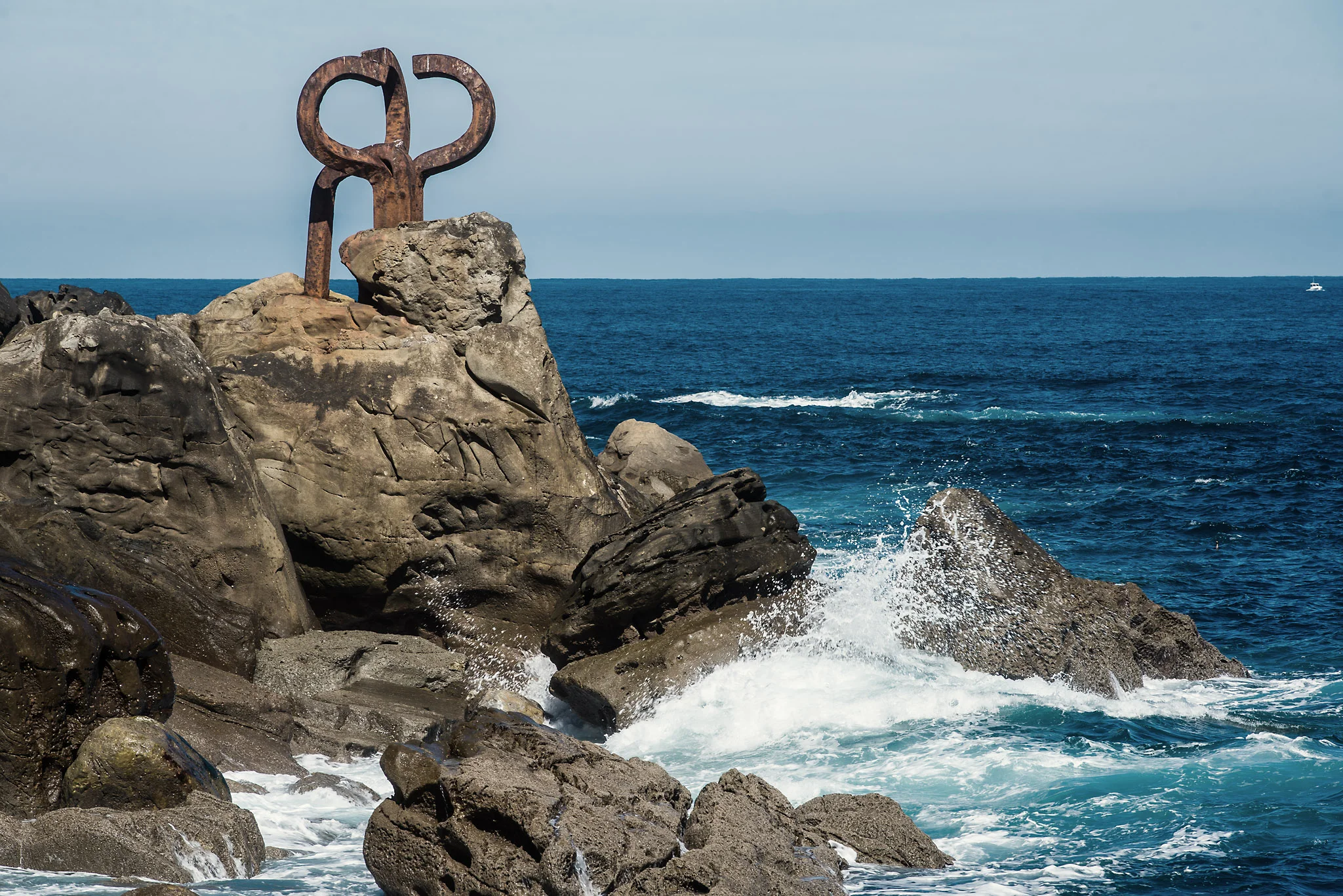 Seaside sculpture, San Sebastian, Spain