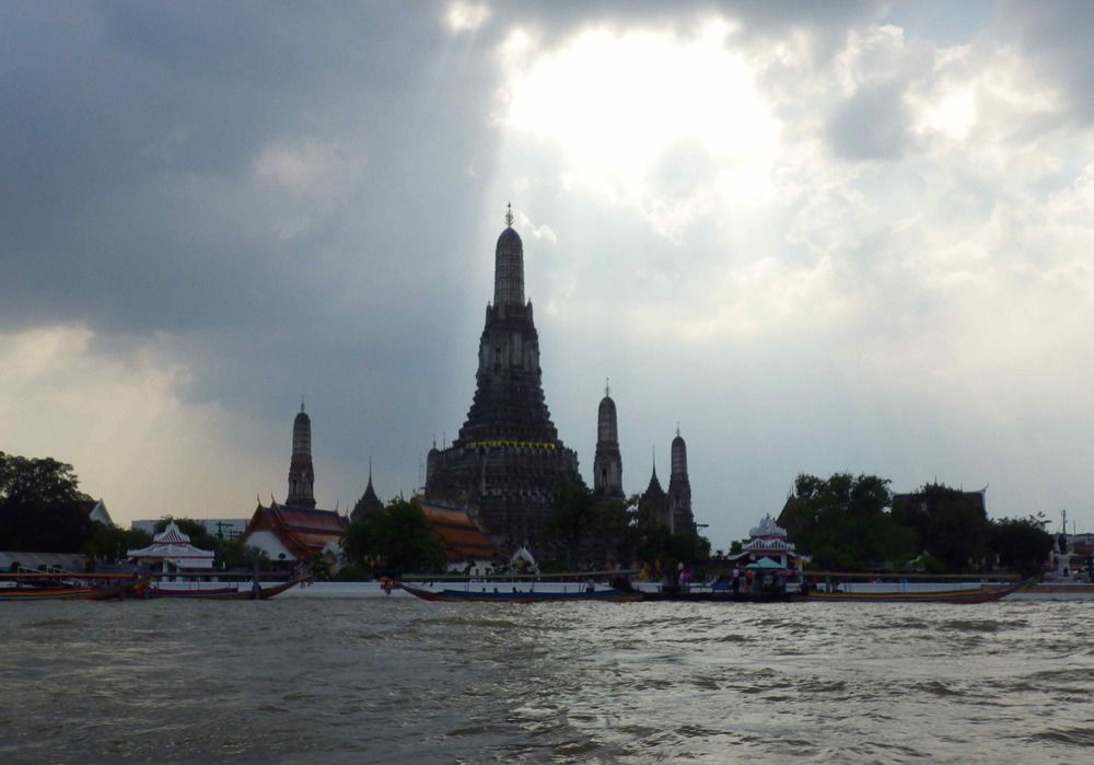 Wat Arun Temple