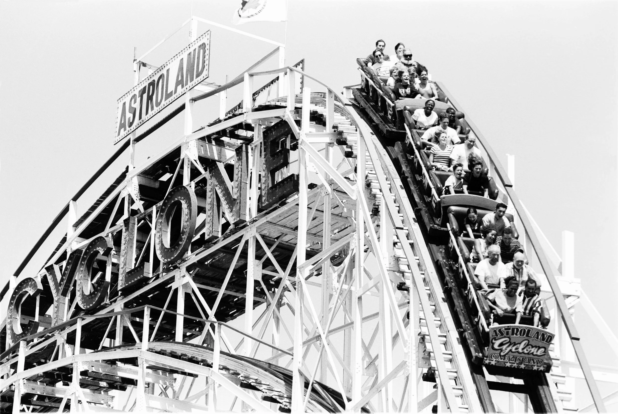 Cyclone nikon.jpg