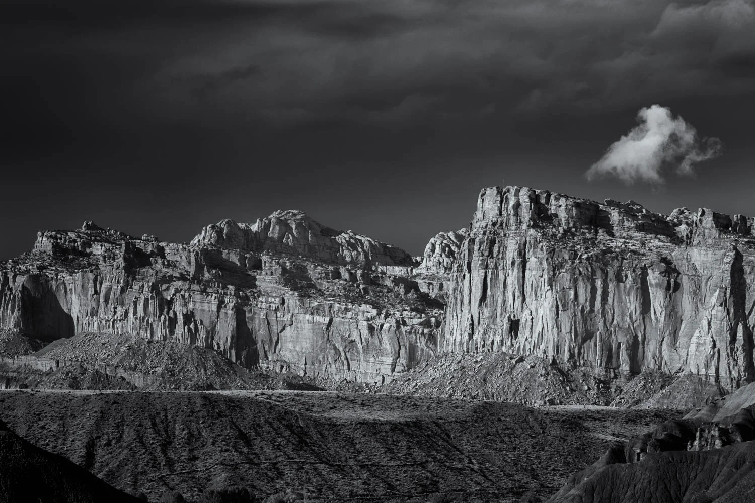 The stor gathers over Capitol Reef NP.jpg