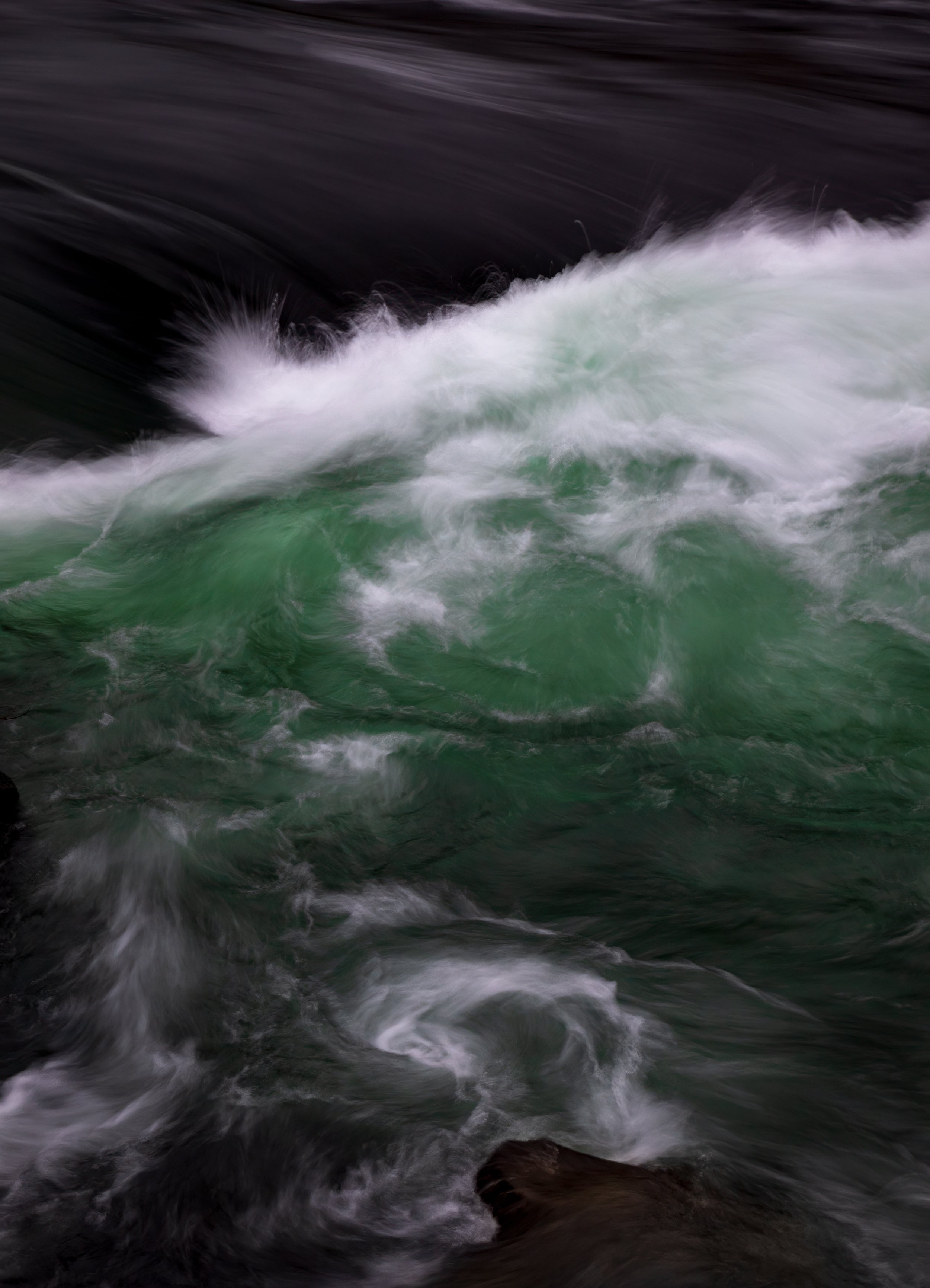 Green Wave Swirl