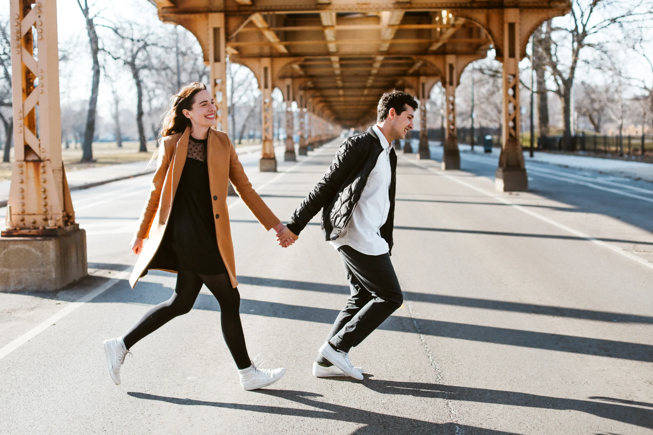 west-loop-chicago-engagement-session-9.jpg