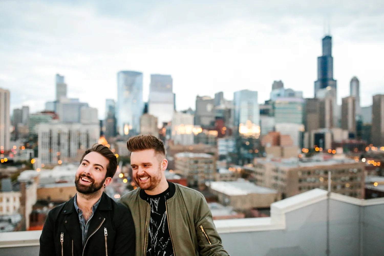 chicago-rooftop-engagement-photos-169.jpg