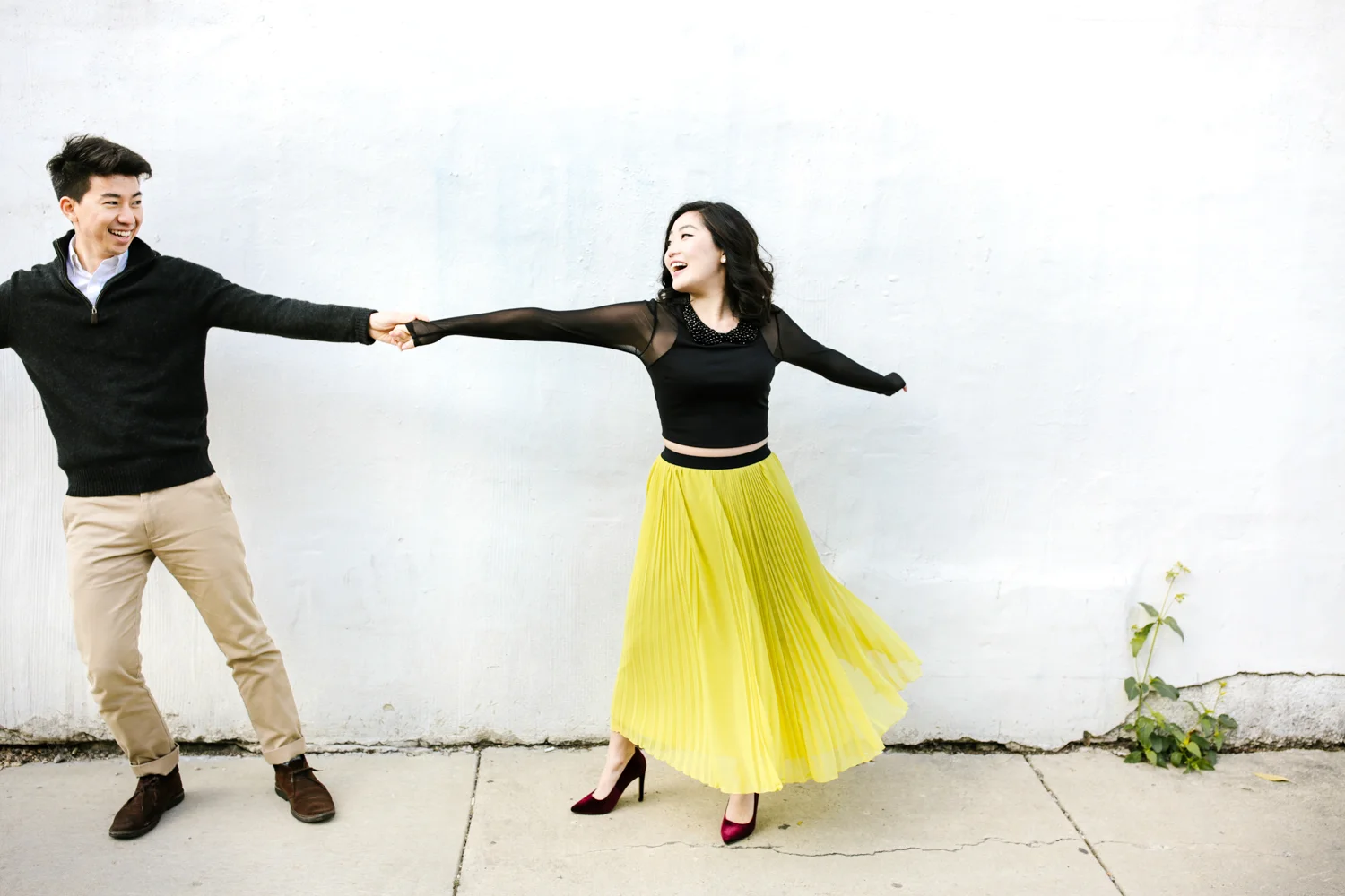 urban-chicago-engagement-photos-27.jpg