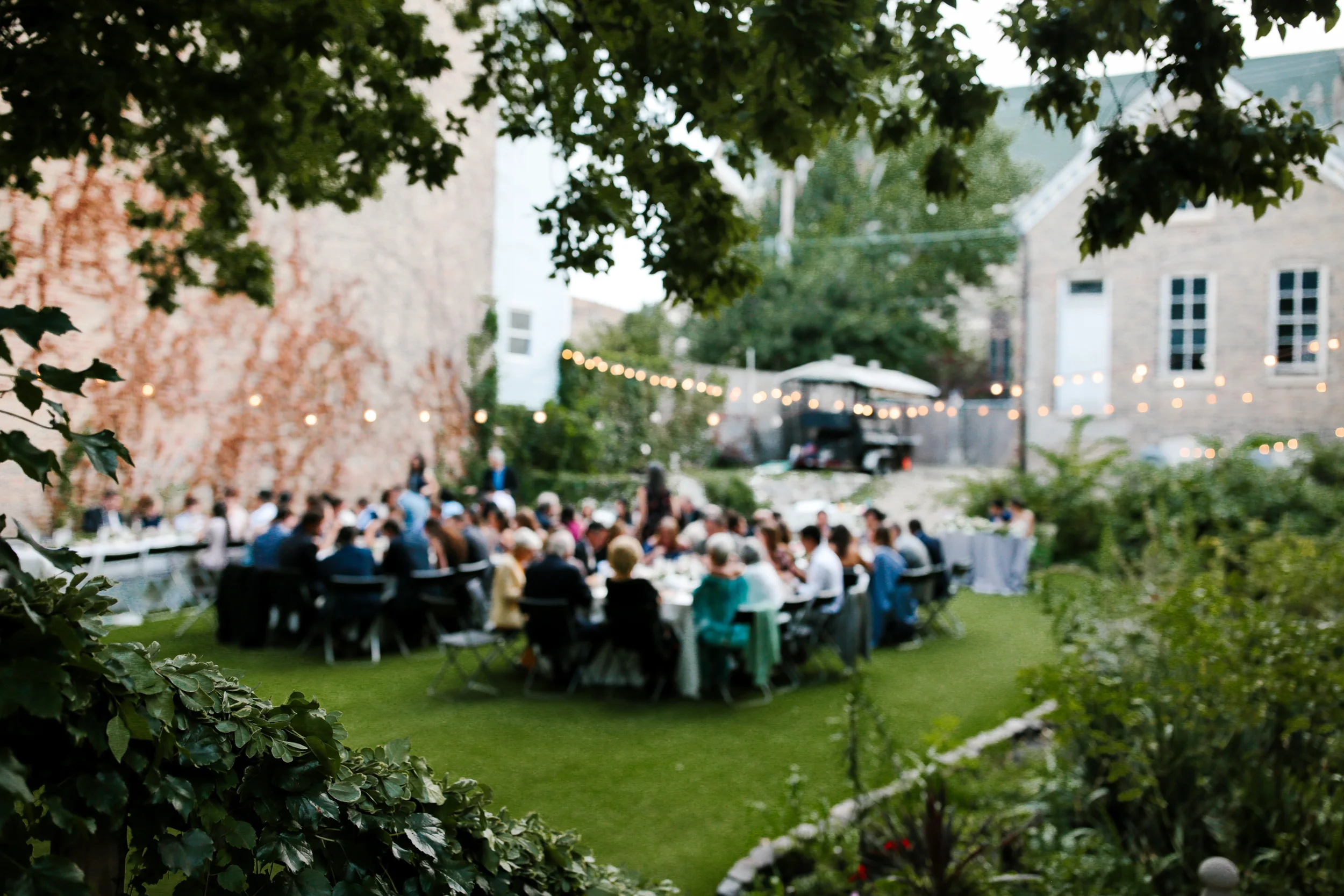 honky-tonk-bbq-secret-garden-pilsen-wedding-317.jpg