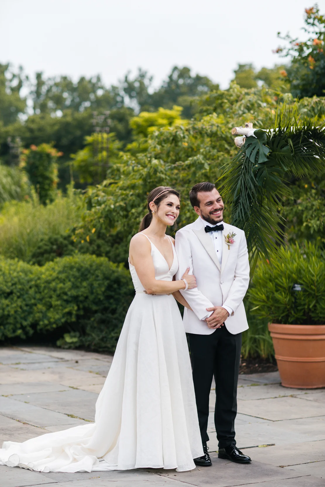 garfield-park-conservatory-wedding-photos-30.jpg
