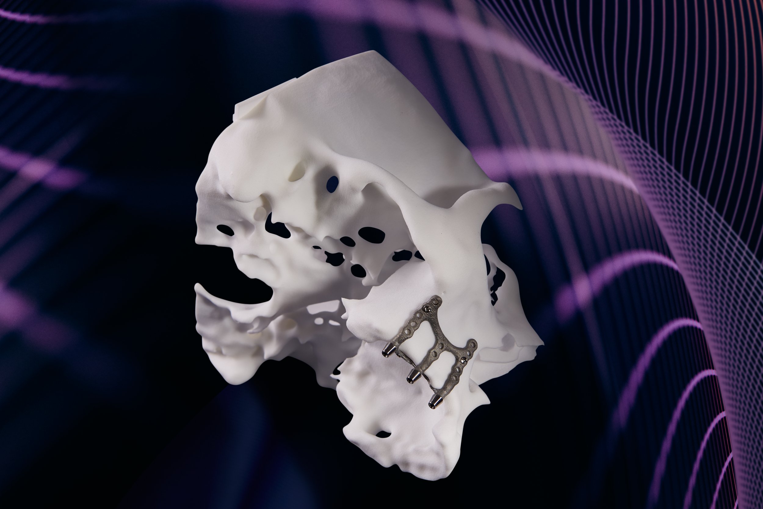 Maxoniq AR_22_186_1.jpg