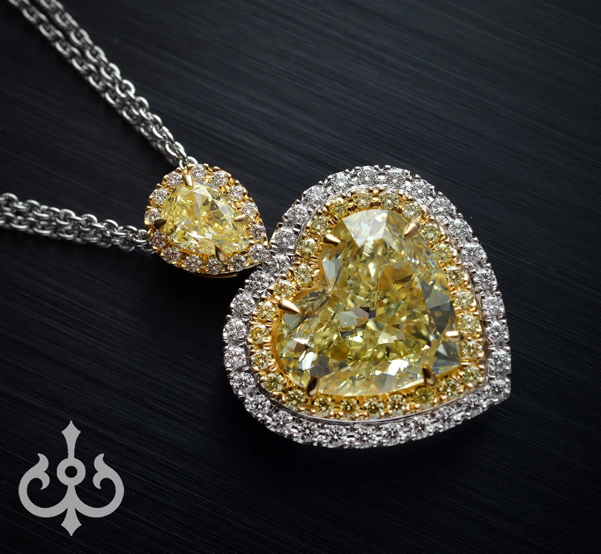 heart_shape_diamond_pendant.jpg