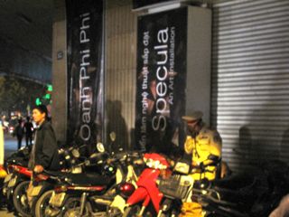 outsideexhibitionhall.jpg