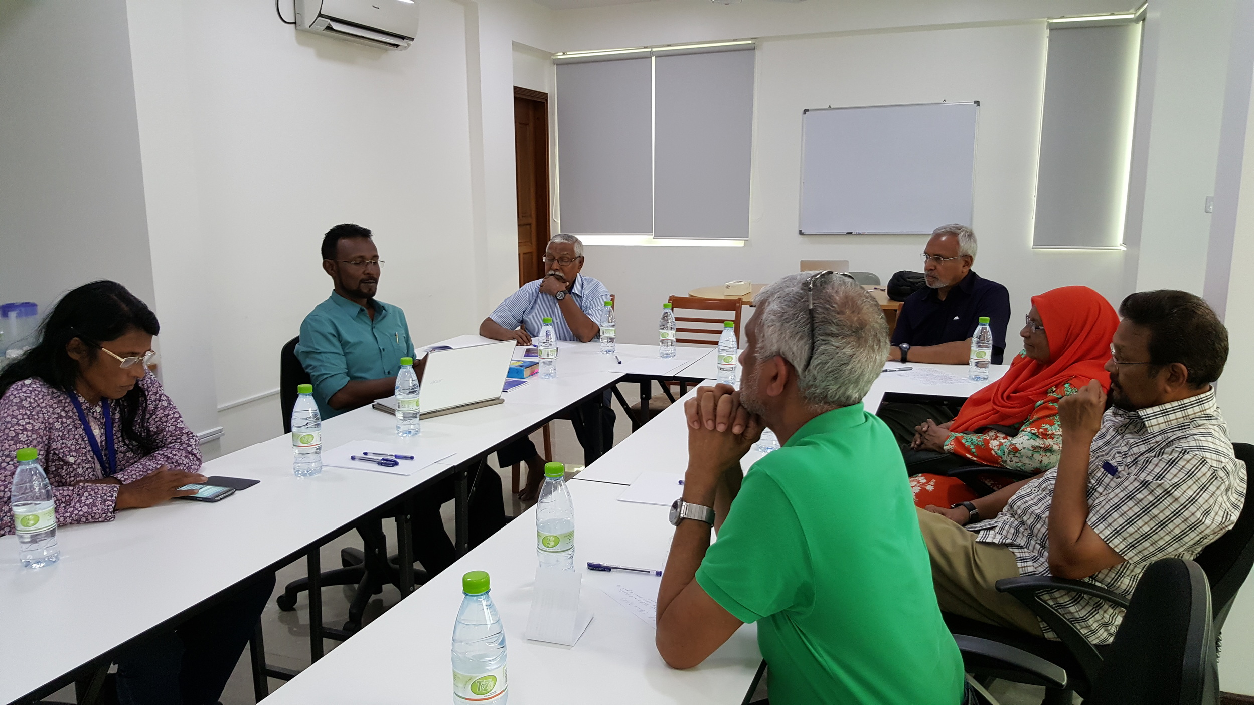 CONSULTATION ON NATIONAL POETRY