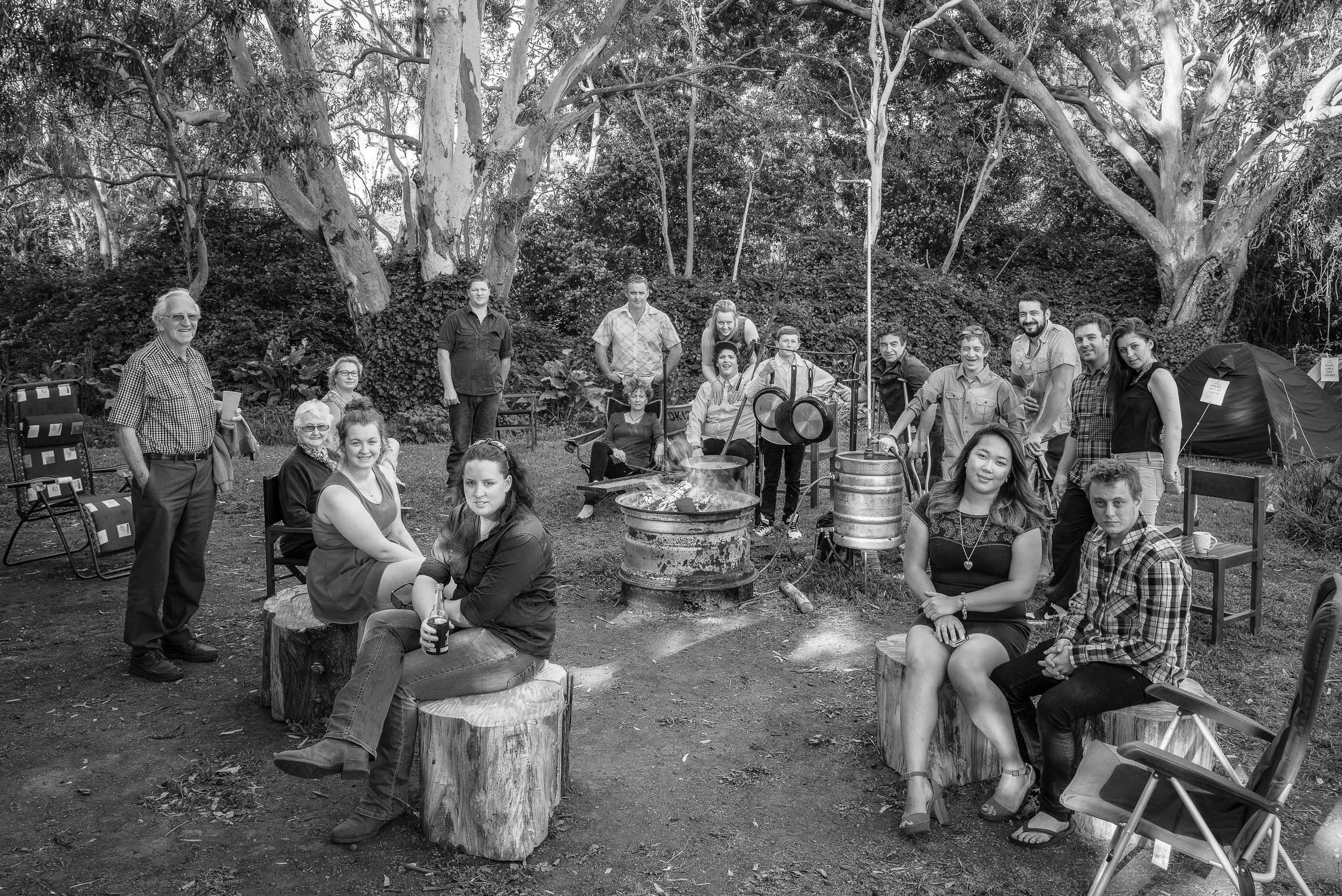 Relaxed family photos, like this large group portrait, at a bush camp.