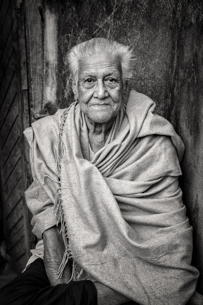 Dignified black and white portrait of an ageless beauty in Kolkata, India.