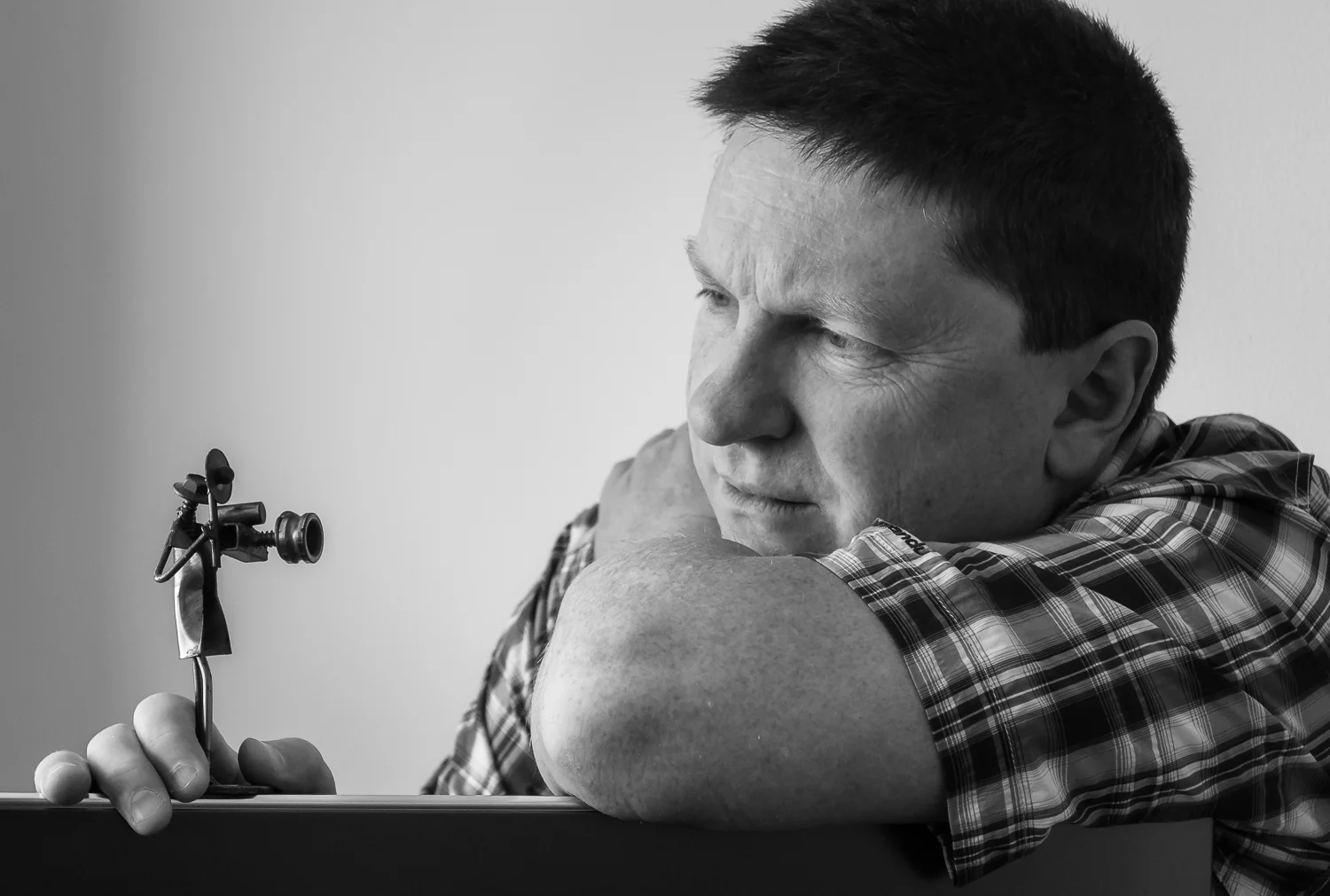 Glenn Guy with Miniature Photographer