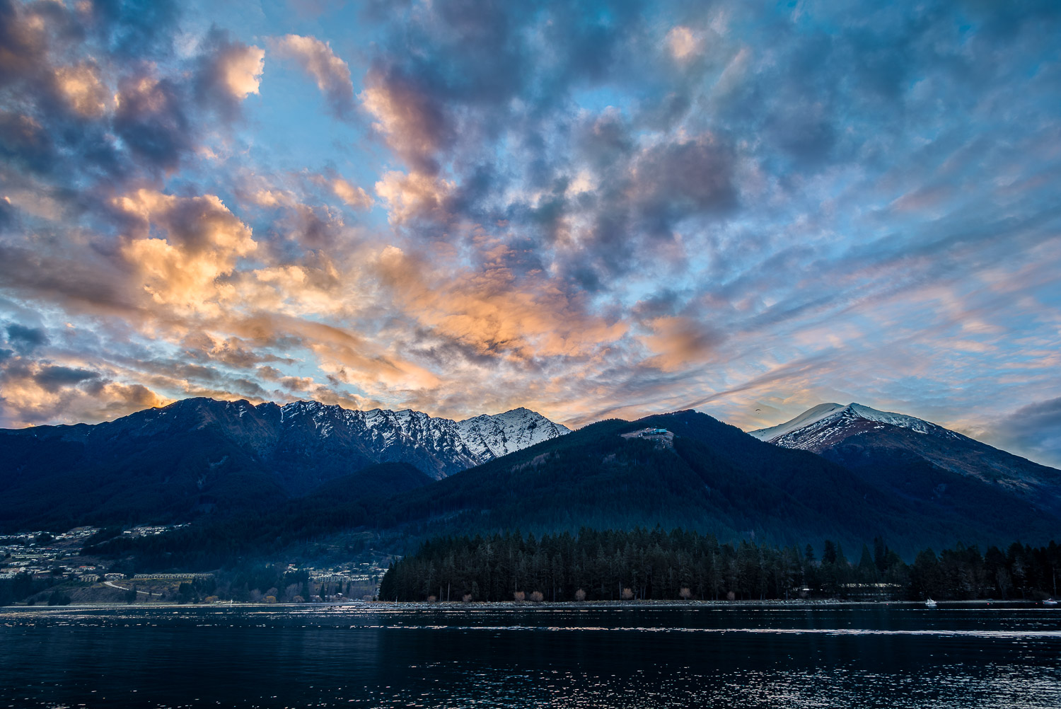 Sunset, Lake Wakatipu, New Zealand