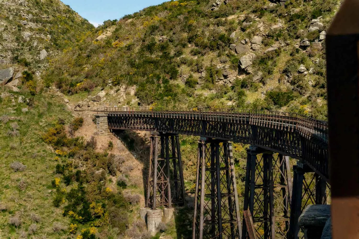 Viaduct, Taieri, New Zealand. Link to Travel Resources page.