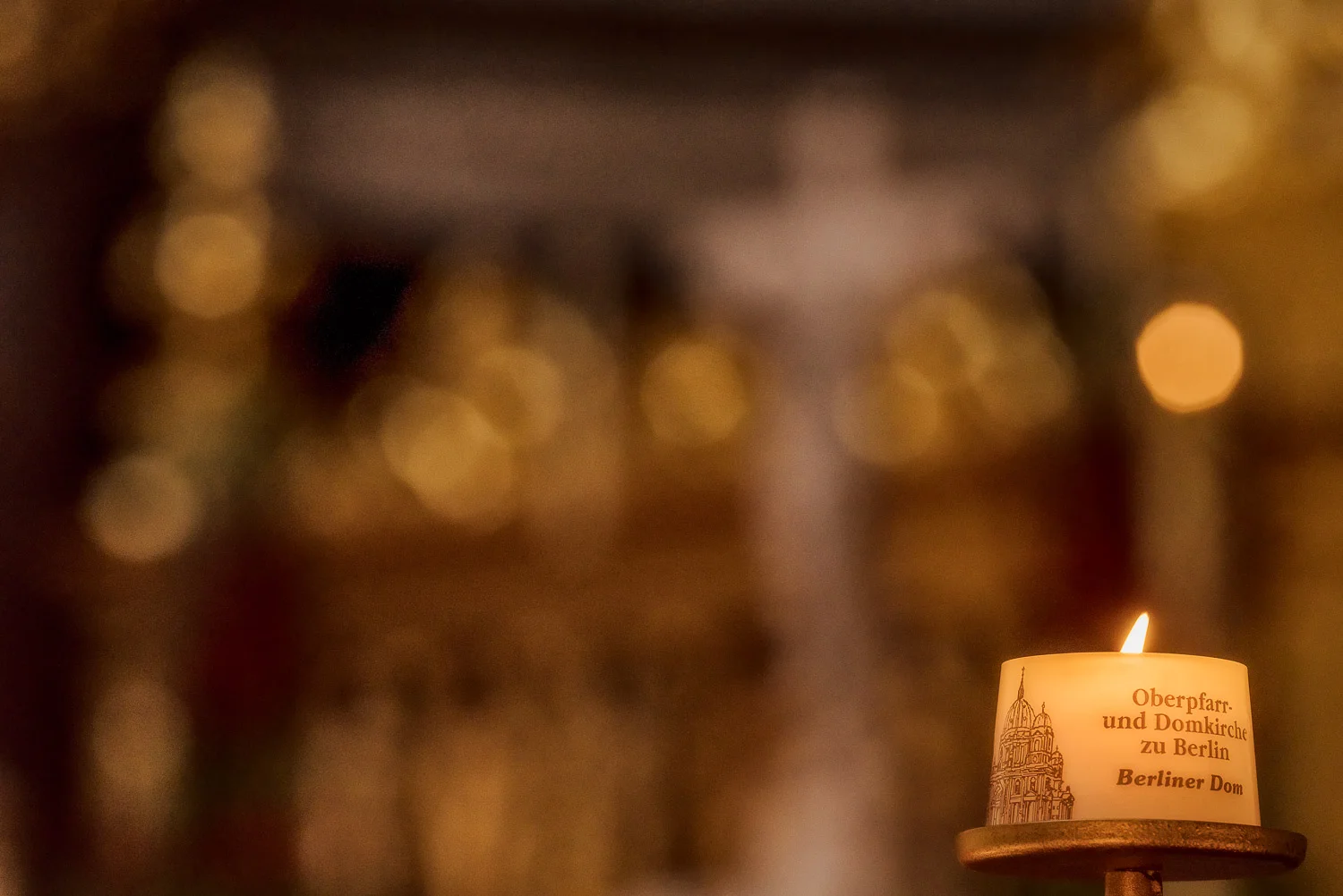 Candle, Berliner Dom, Berlin, Germany