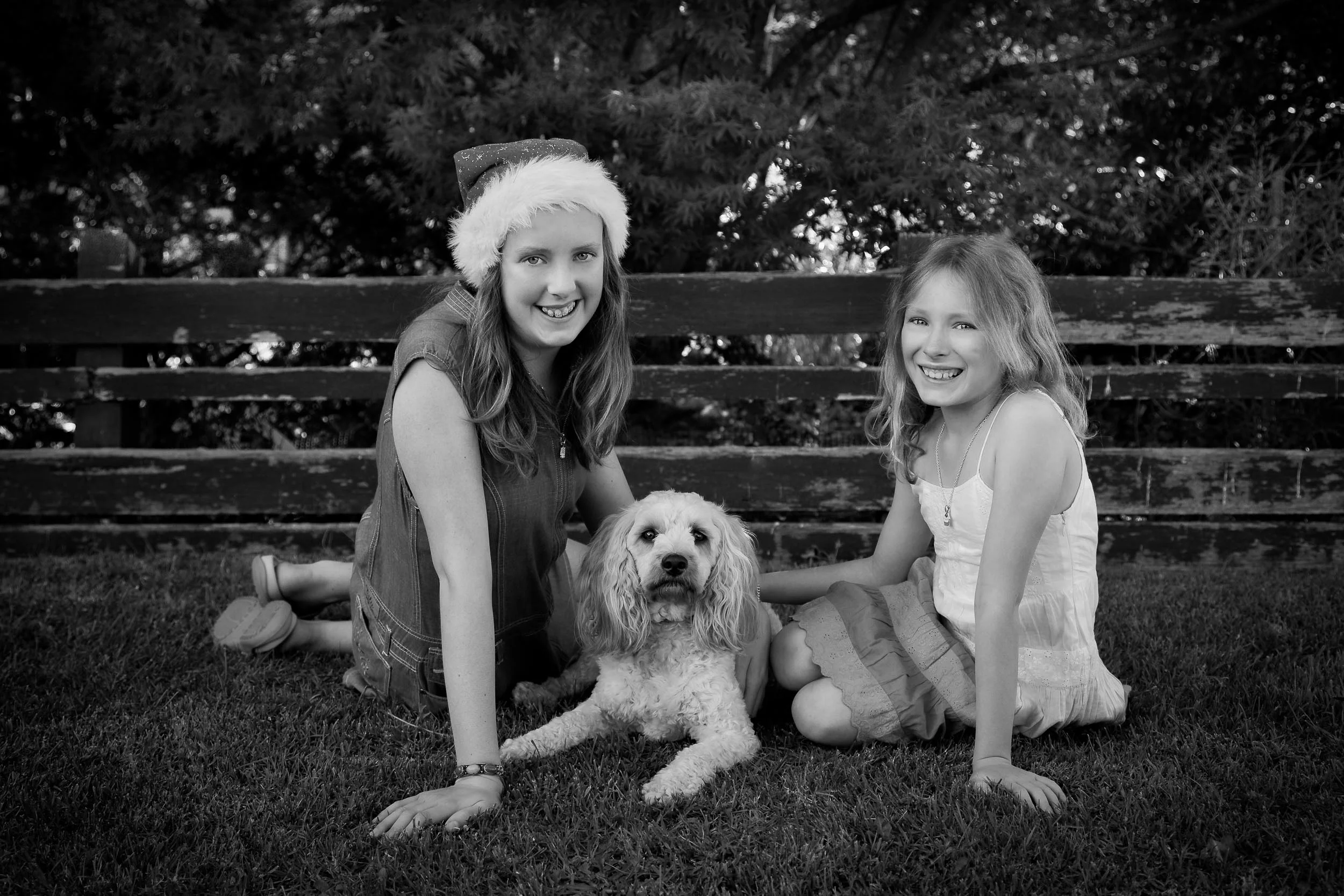 Beautiful outdoor family photos provide perfect memories for years to come.