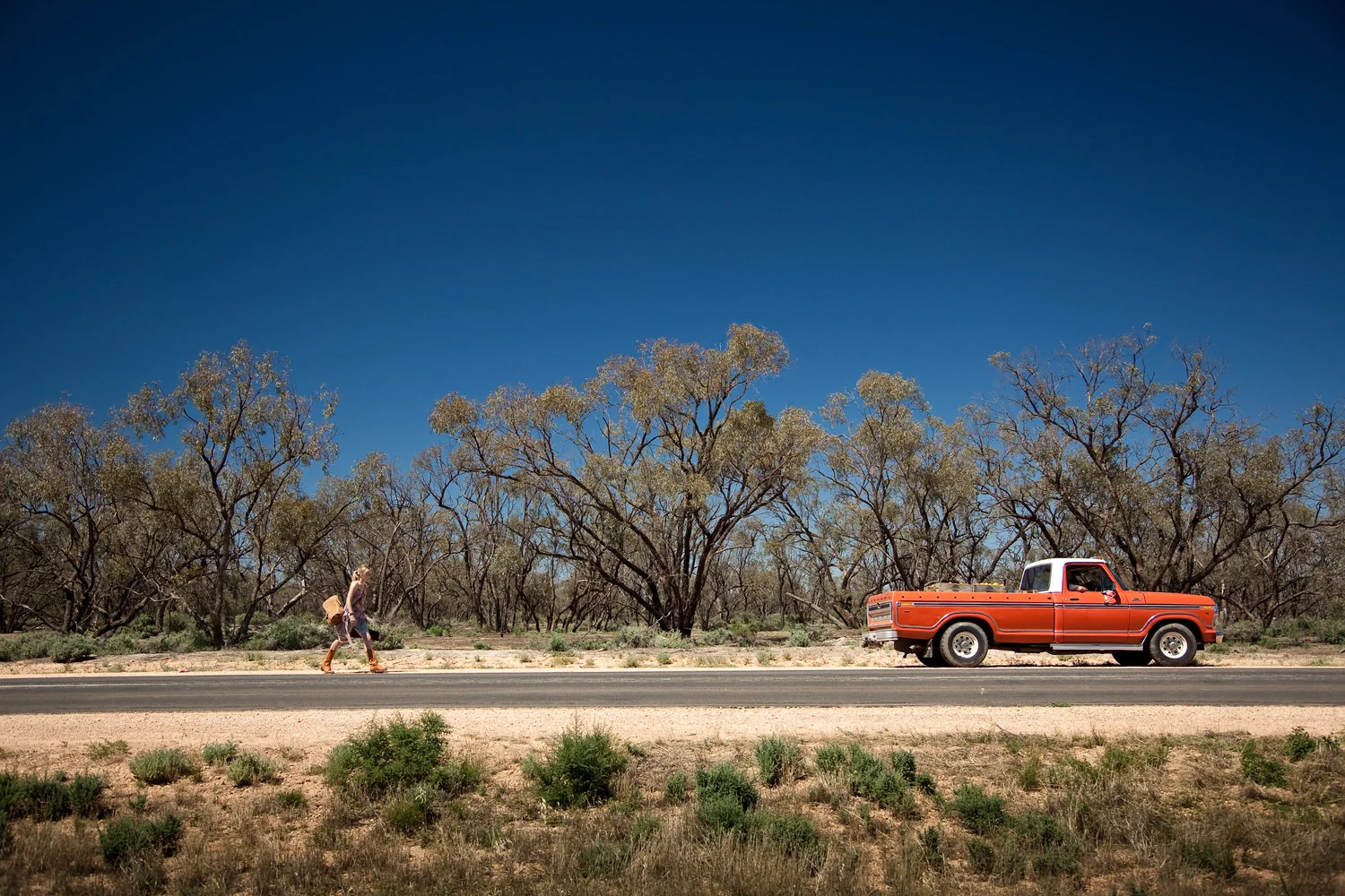 Rachael Taylor , photoraphed hitch-hiking near Mildura, Australia.