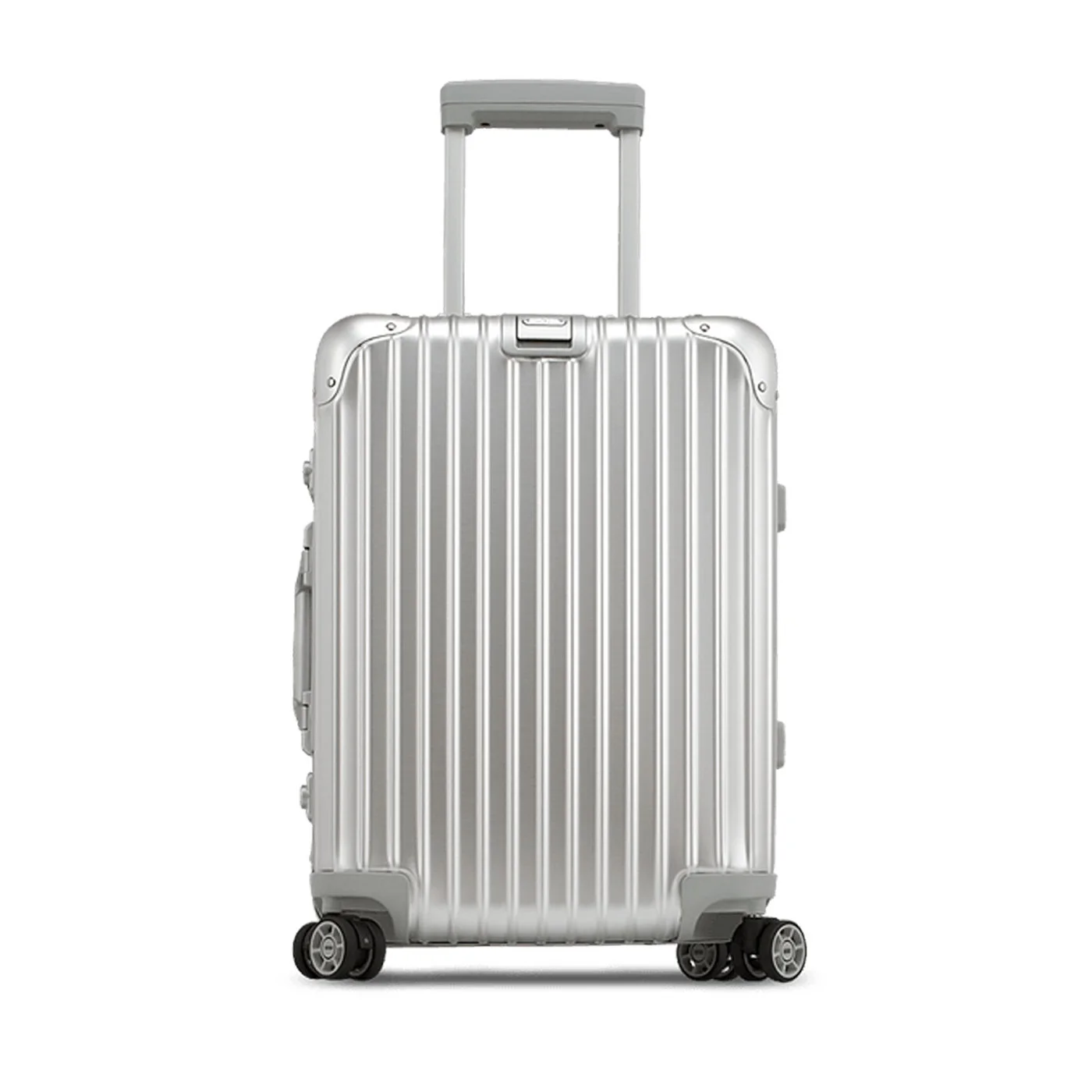 RIMOWA • 980 USD