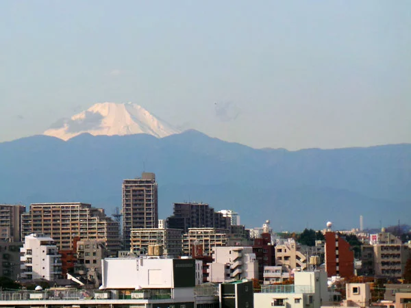 Claska-Tokyo-Mt-Fuji.jpg