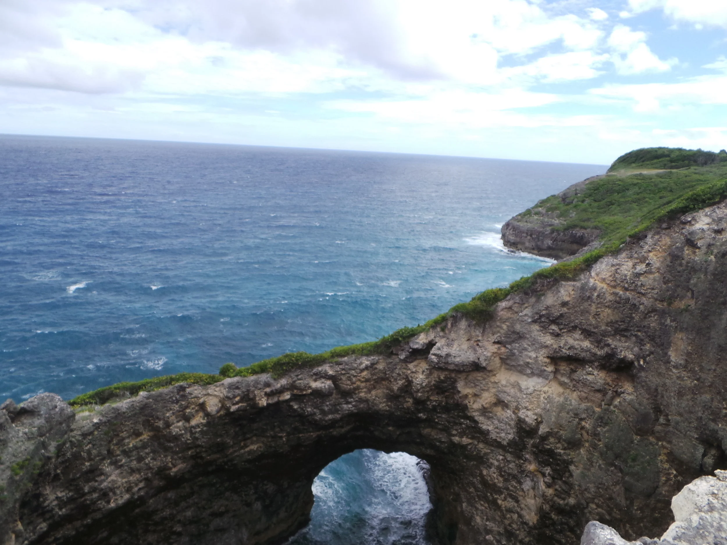 Marie-Galant-Cliffs.jpg