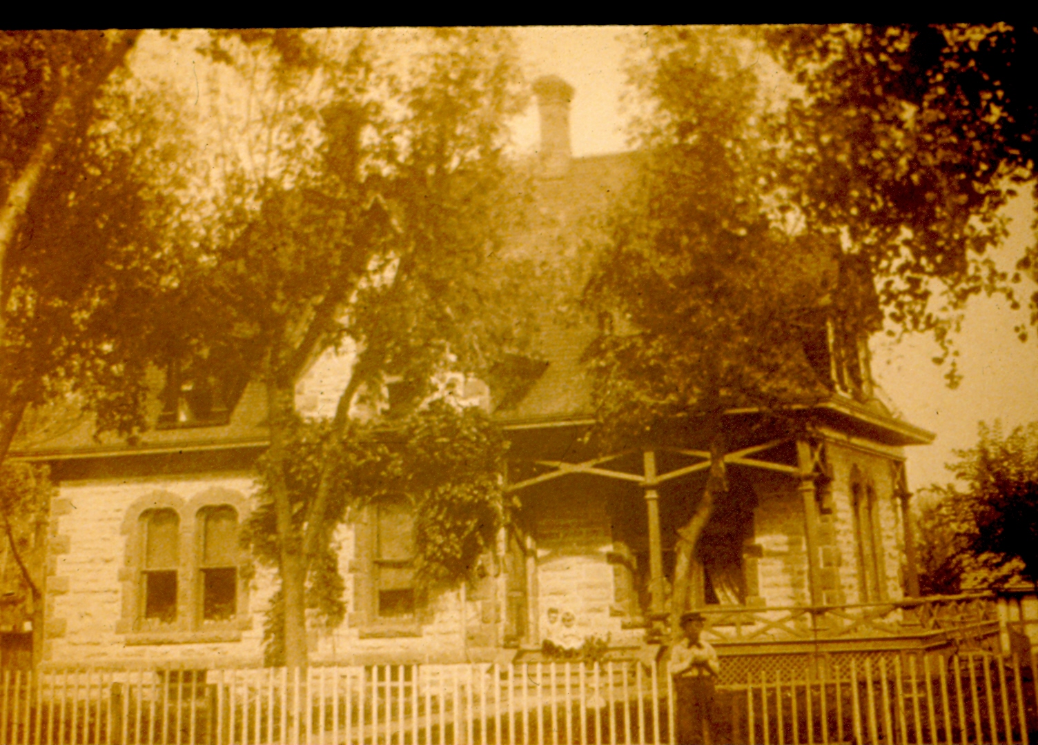 The 1879 Avery House - an early photo