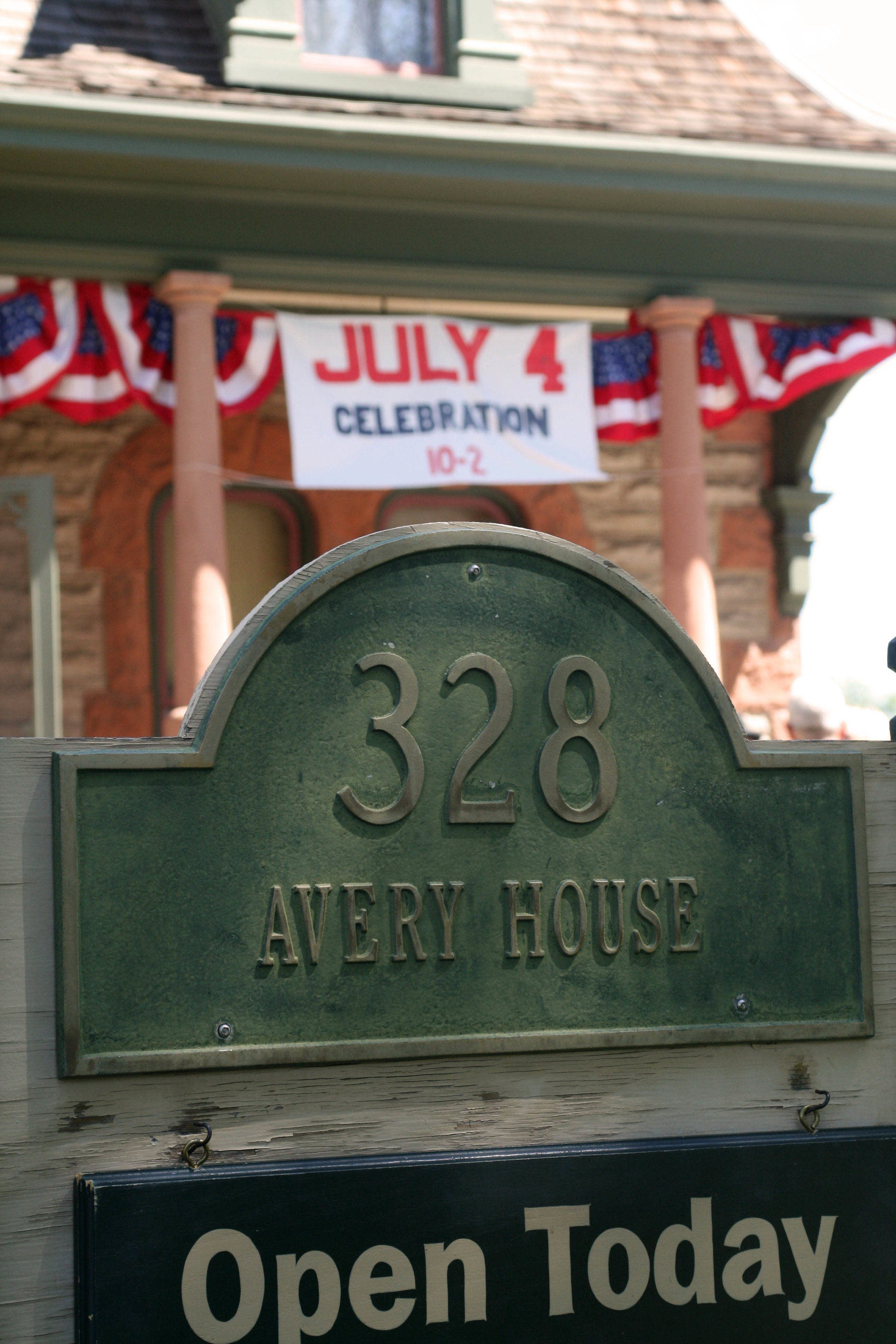 Old Fashioned 4th of July at the Avery House