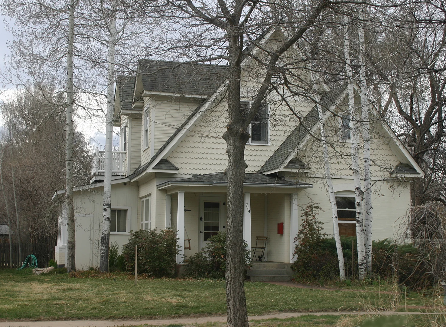 715 Smith St.jpg