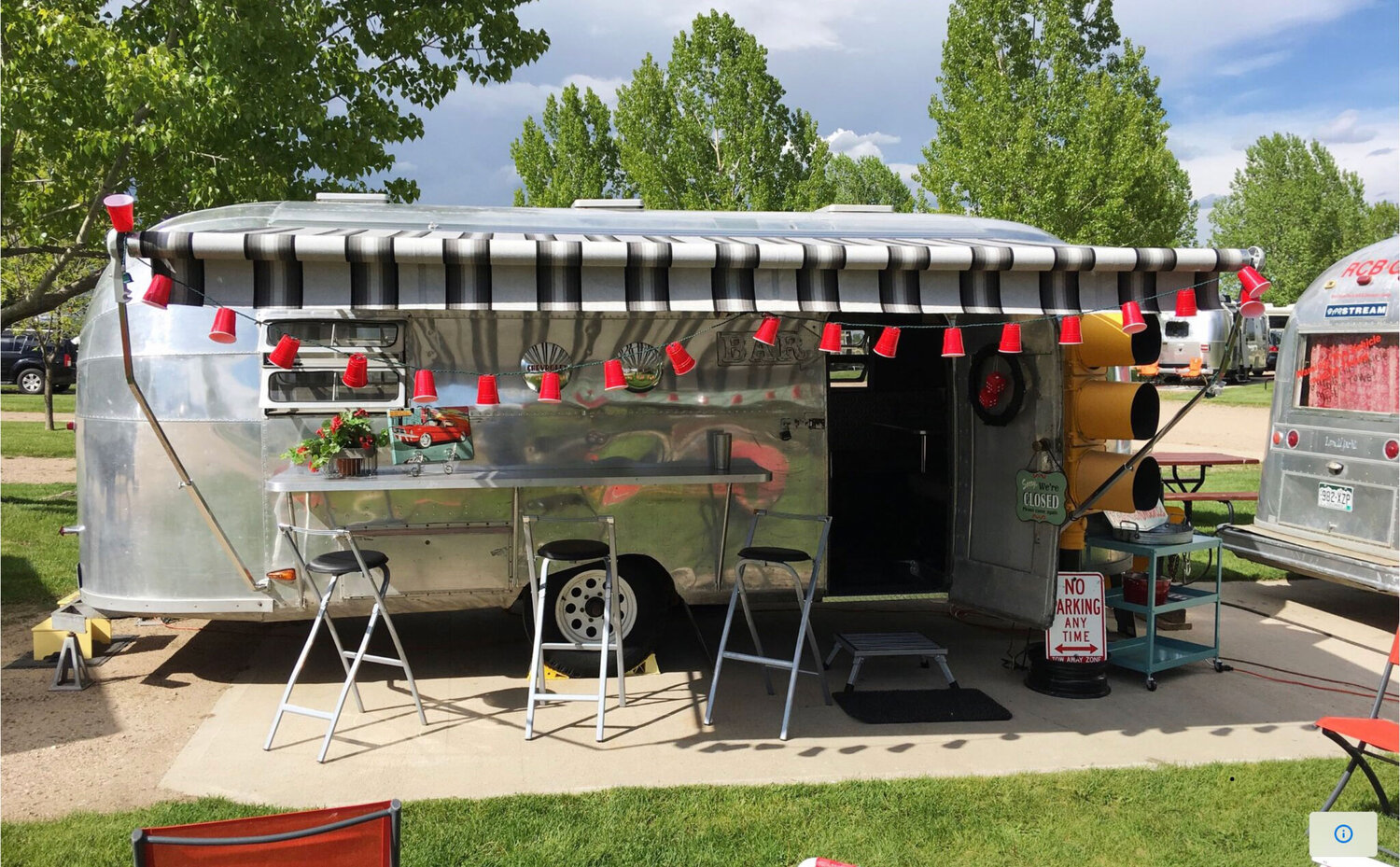 Airstream1.jpg