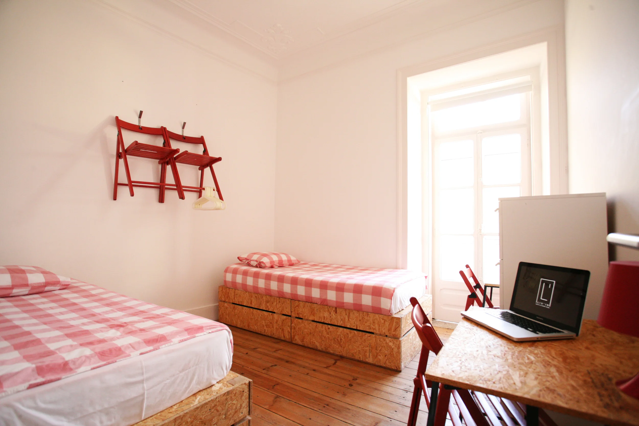 TWIN ROOM | 240€