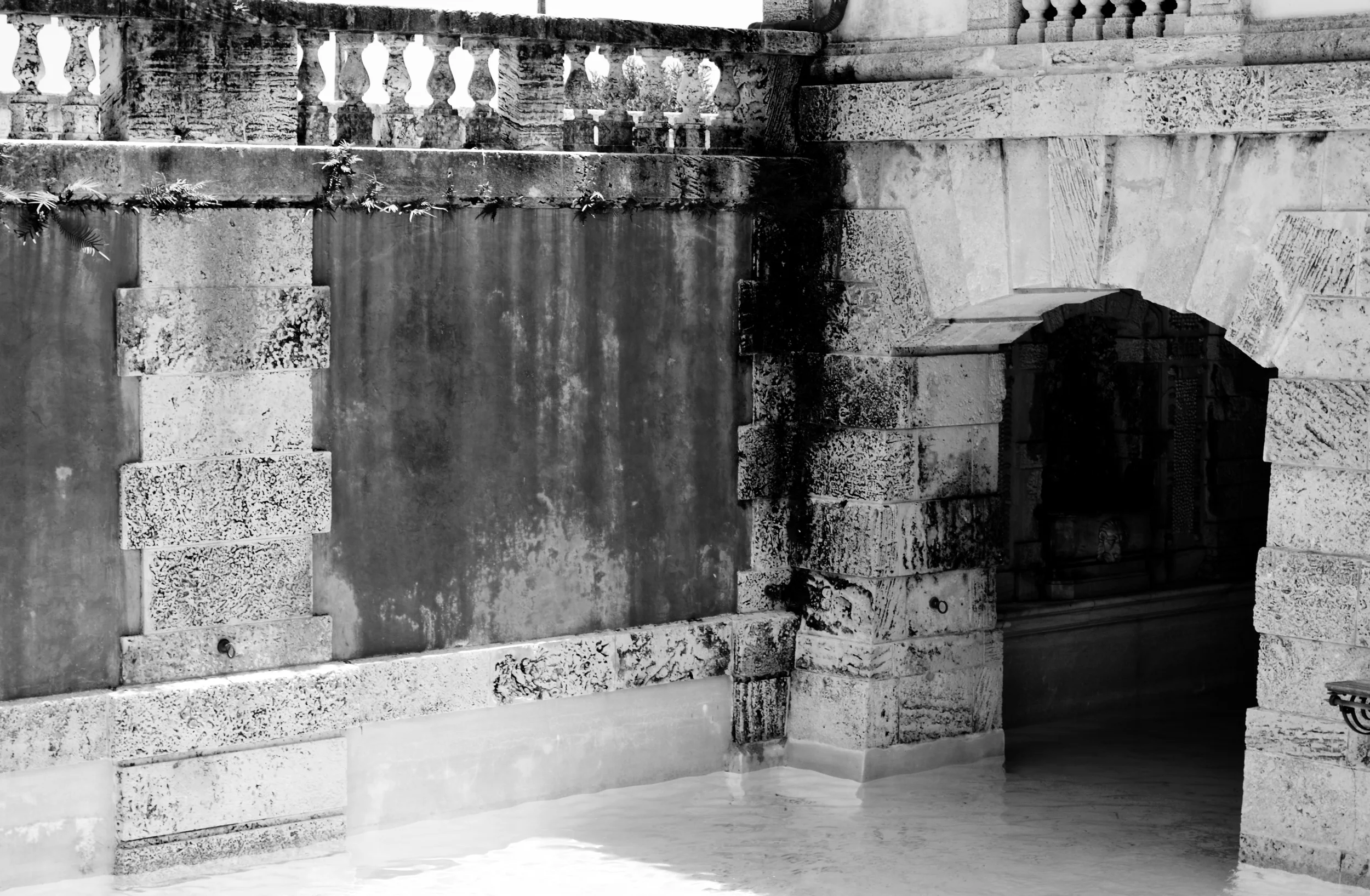 vizcaya-11a.jpg