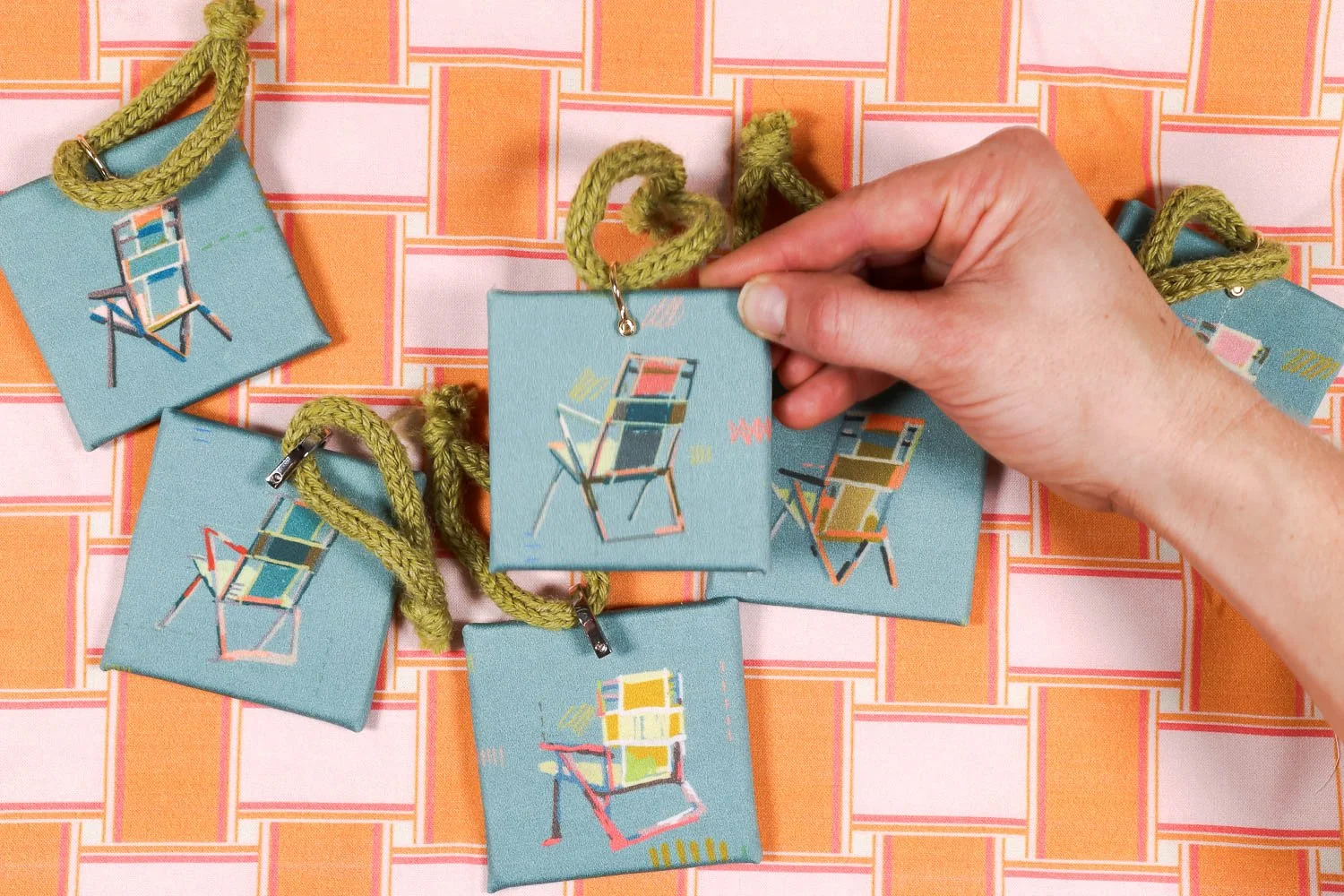 ornaments 2025 with fittings-06.jpg