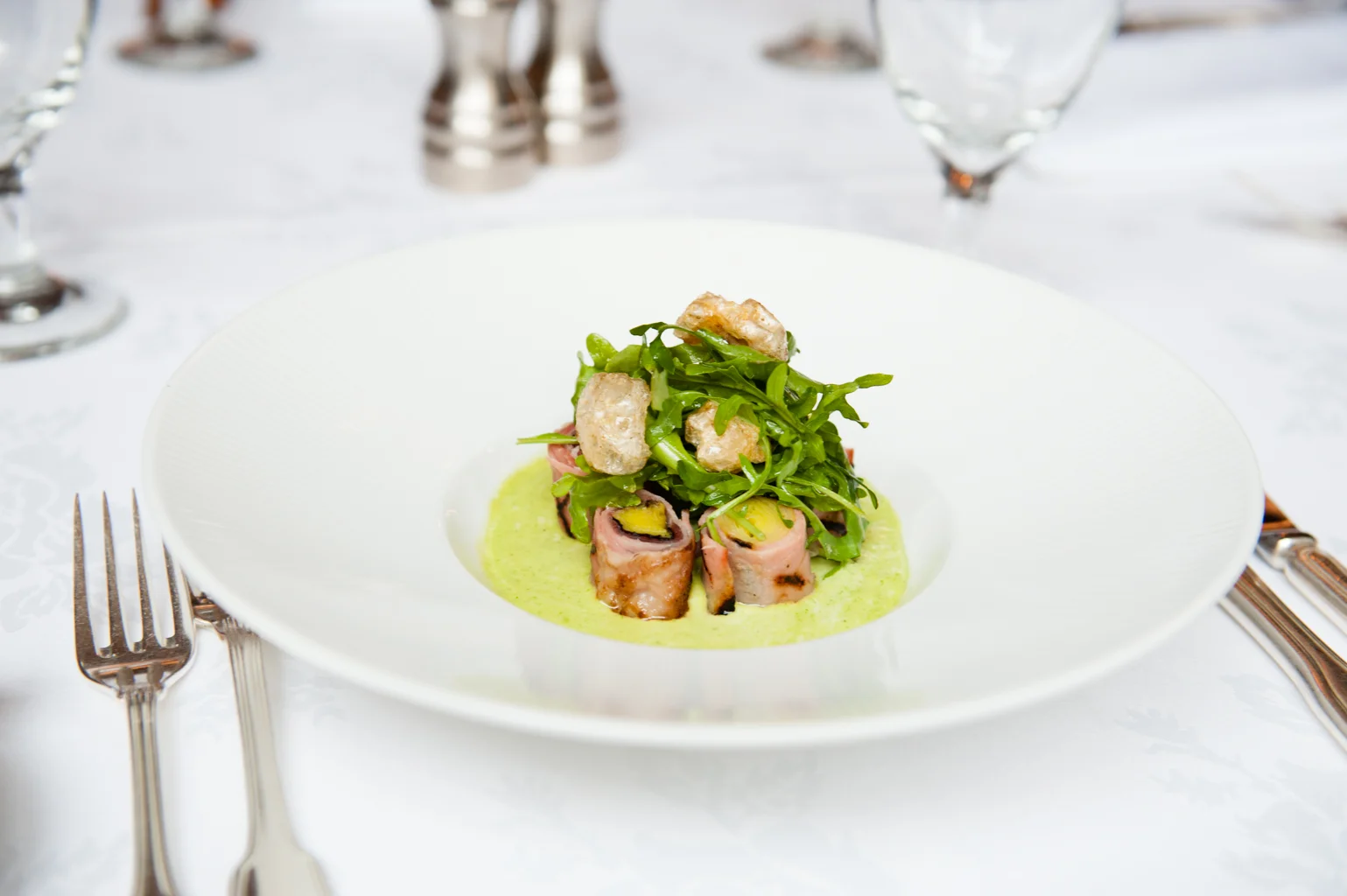 0404_Food-Drink-Plate-Dish-Chef-Meal-Eat-Cocktail-Shop-Restaurant-Style-Boston-Photographer-photo-3777_Holly-Rike.jpg