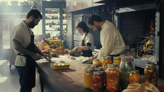 Munchery Plaid Box Launch Video