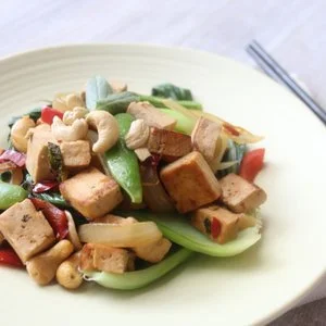 Chilli, Cashew &amp; Tofu Stir Fry