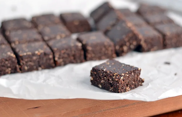 Raw Brownie Bites