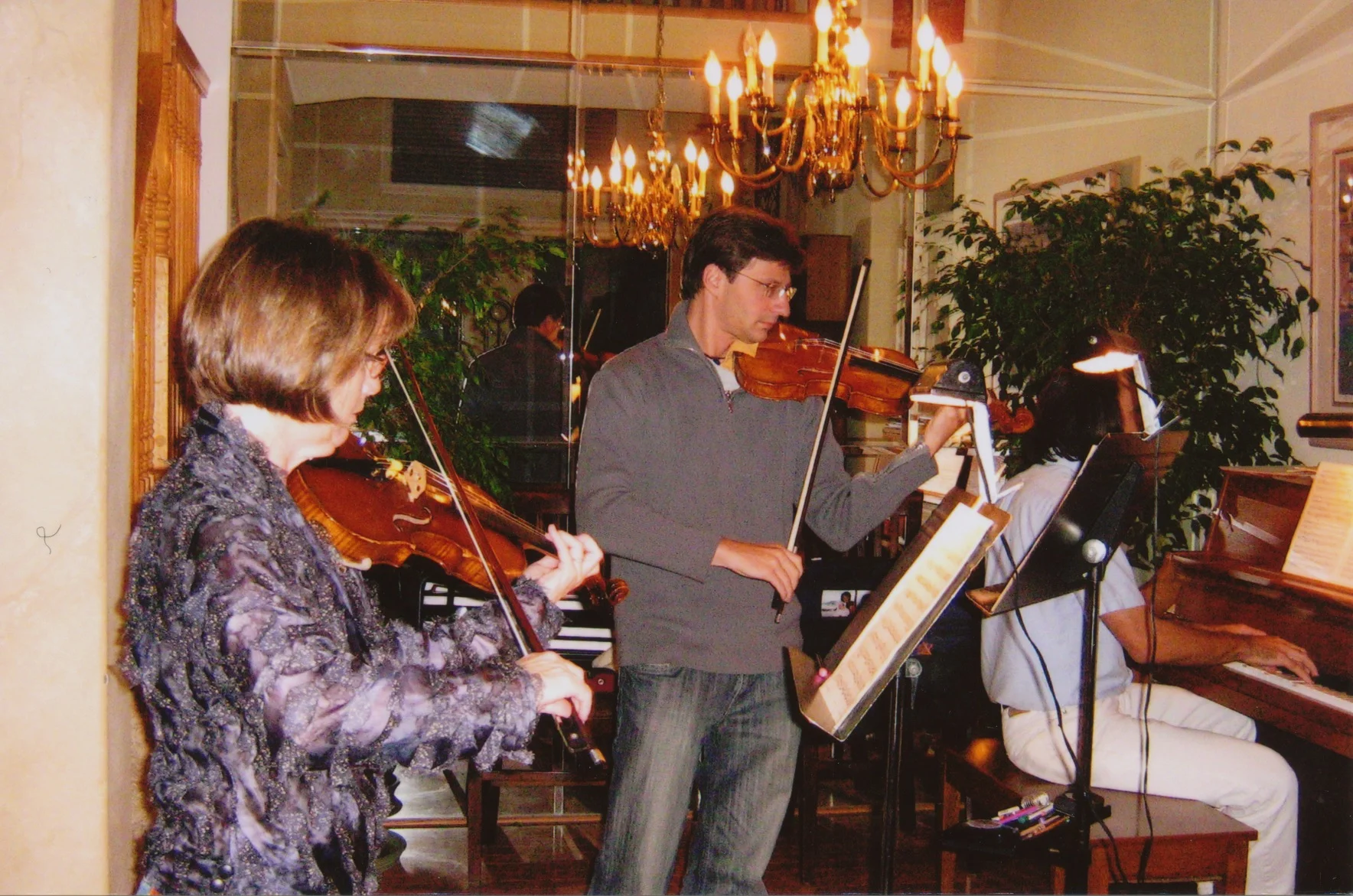 Maxim Eshkenazy and Dana Freeman at the Musical Chairs rehearsal