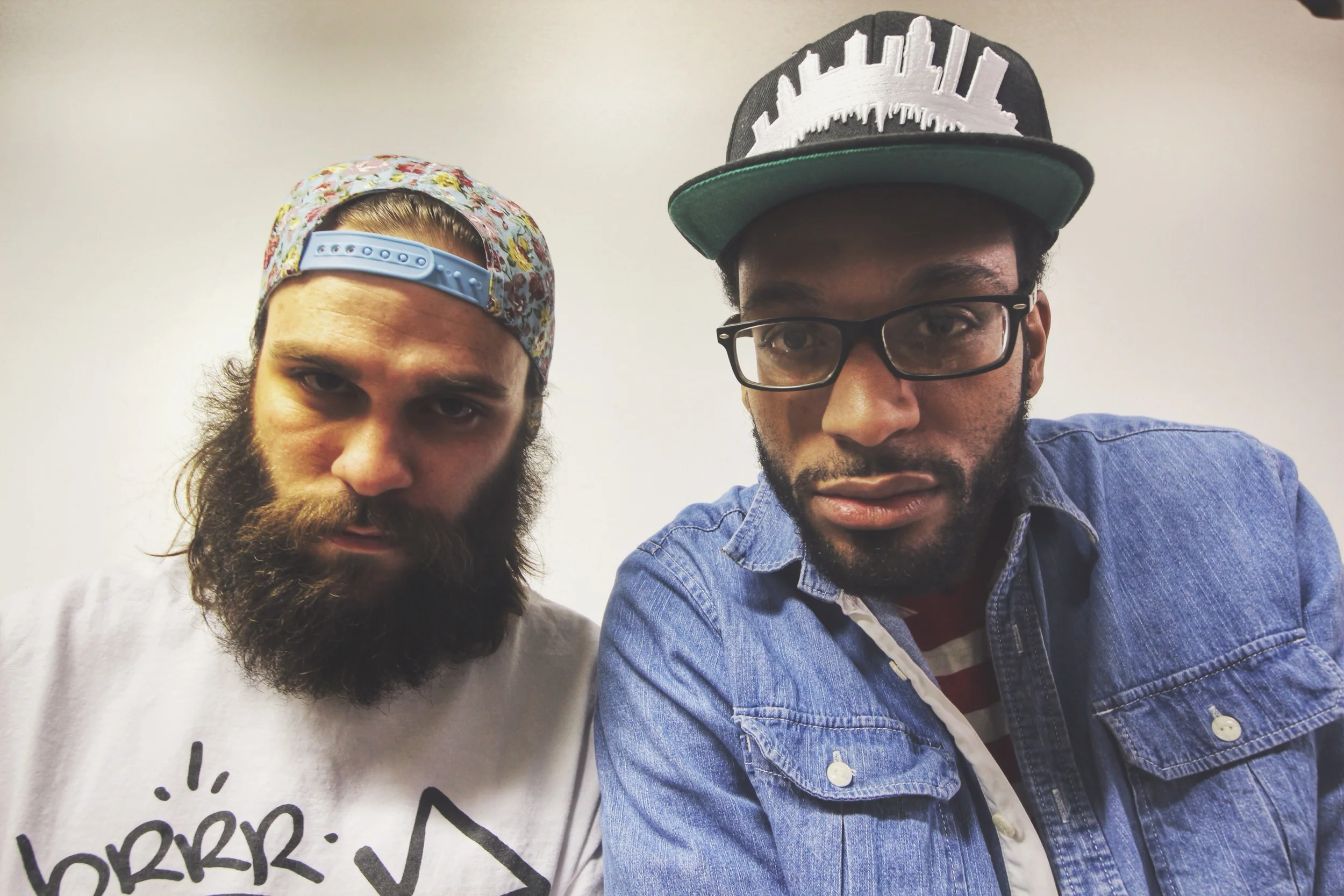 Thanks to Dr Dundiff for taking the time to bless us with a guest cameo for the upcoming music video for "The Plug". Keep ya eyes peeled for collaborations between these two monsters of Louisville hip-hop in the near future. 
