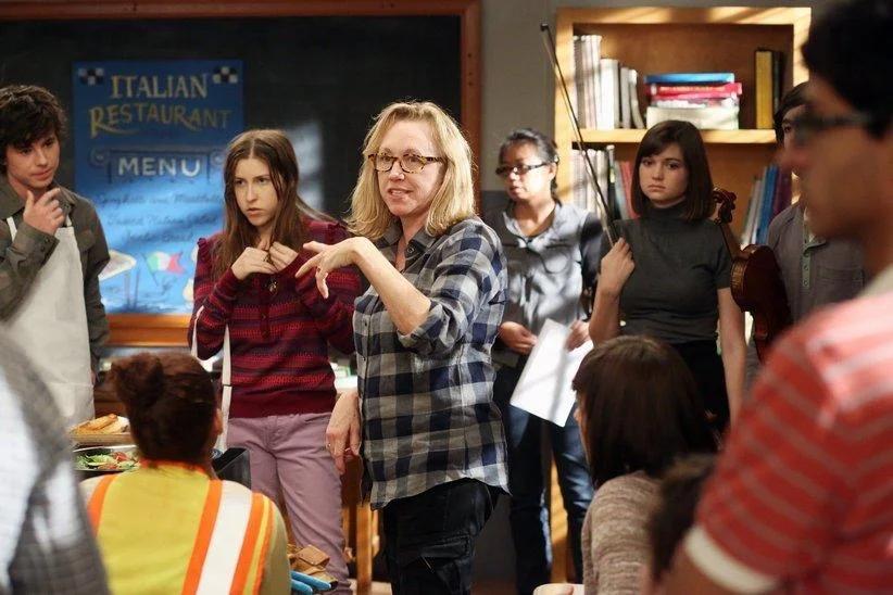 Sideline violinist on season 4, ep.11 "Life Skills" of ABC's The Middle