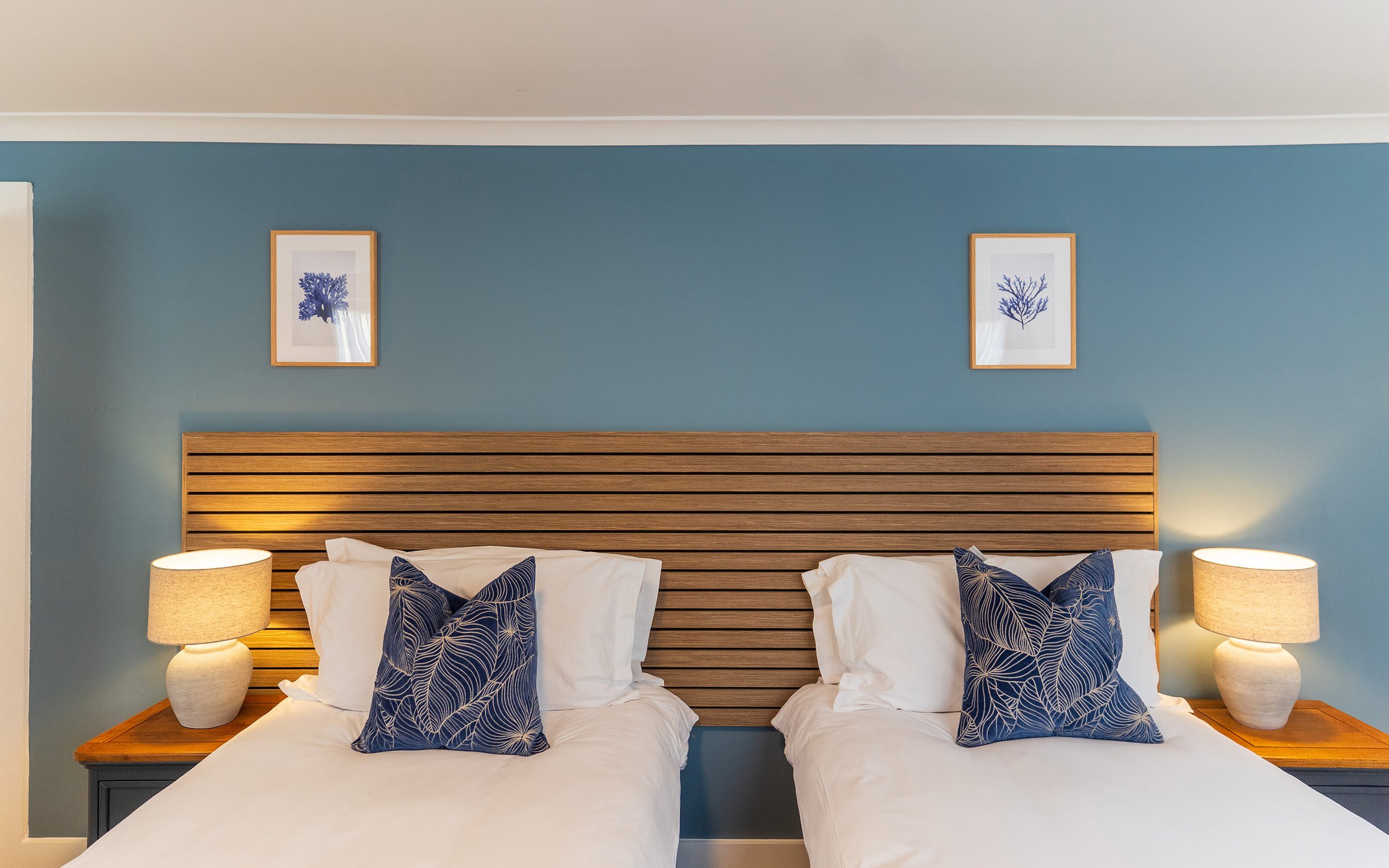 MZ2  - Twin Room - Bed View.jpg