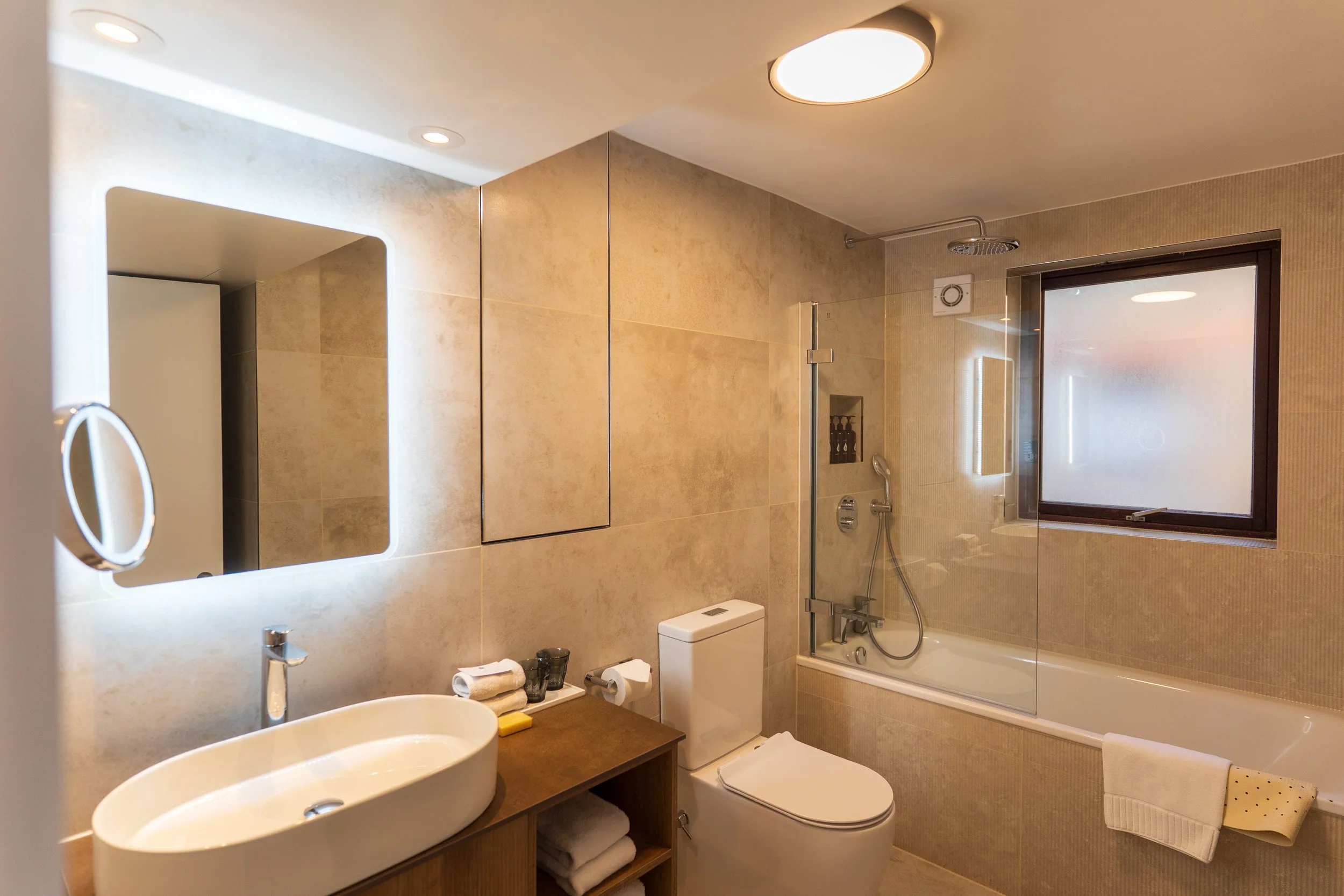 MZ2 - Master Bathroom.jpg