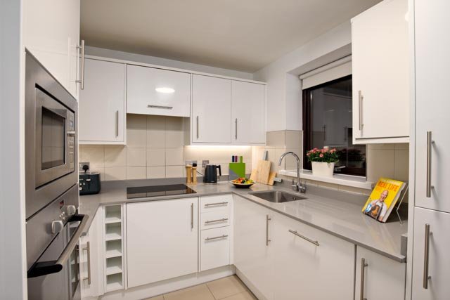 Deluxe Two Bedroom Apartment – Kitchen