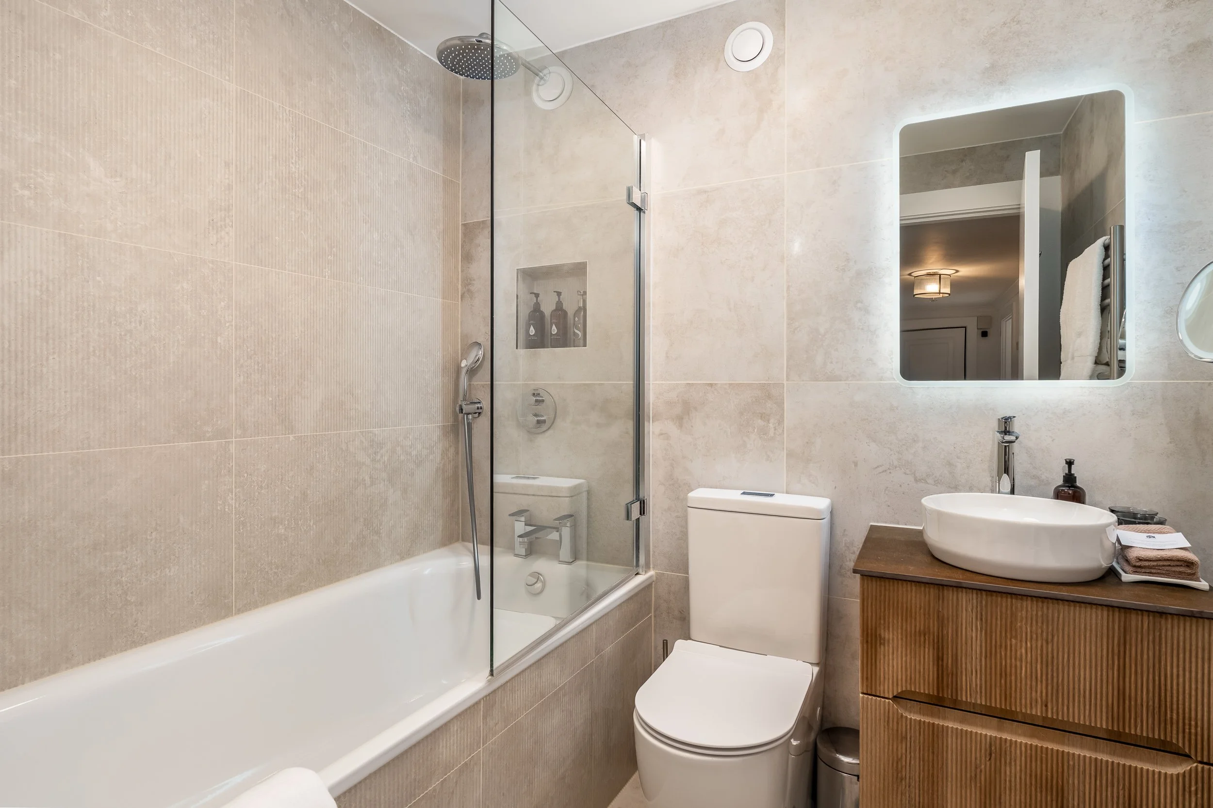 40 - Communal Bathroom for 3rd Bedroom.jpg