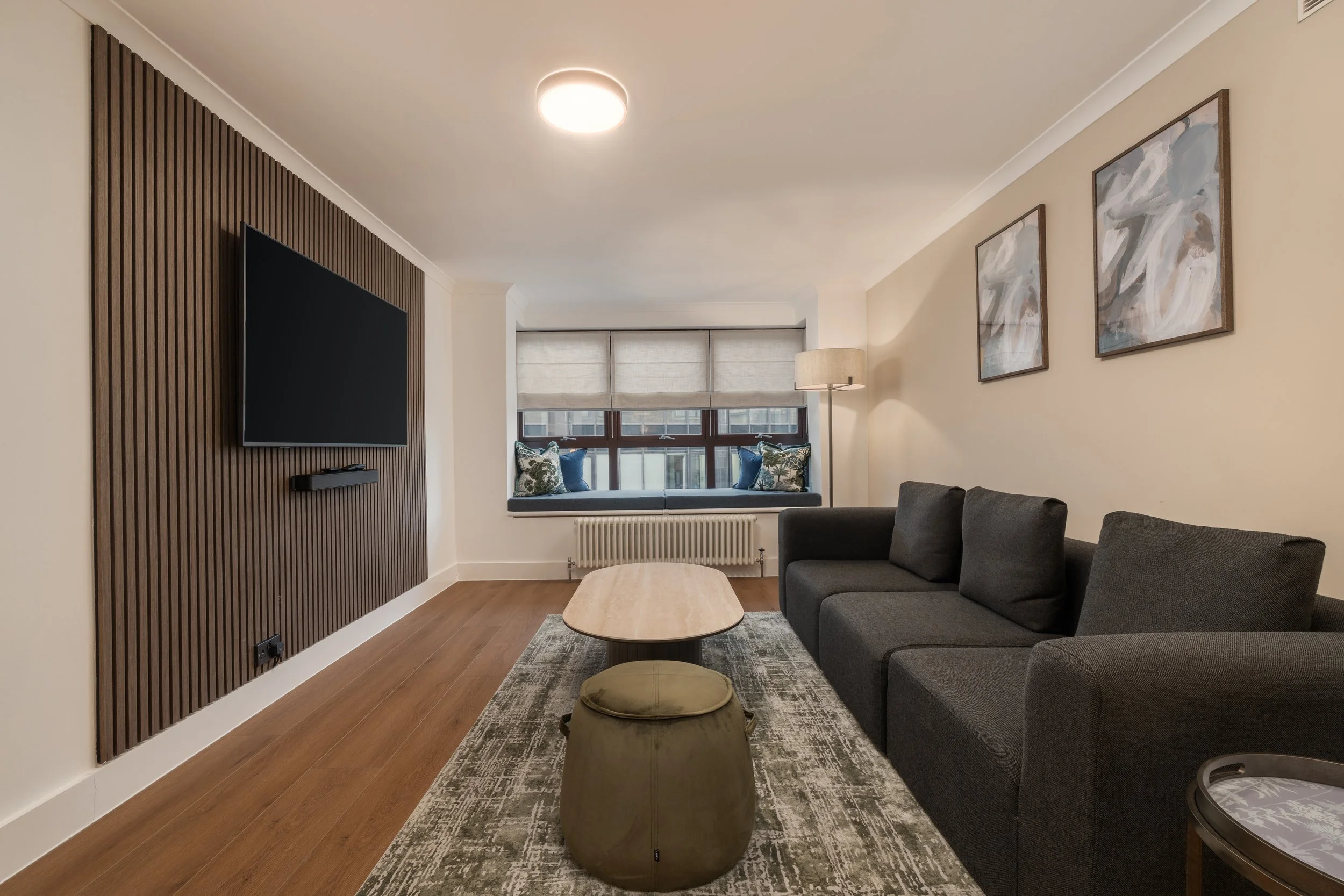 P1K Lounge & Window Seat.jpg