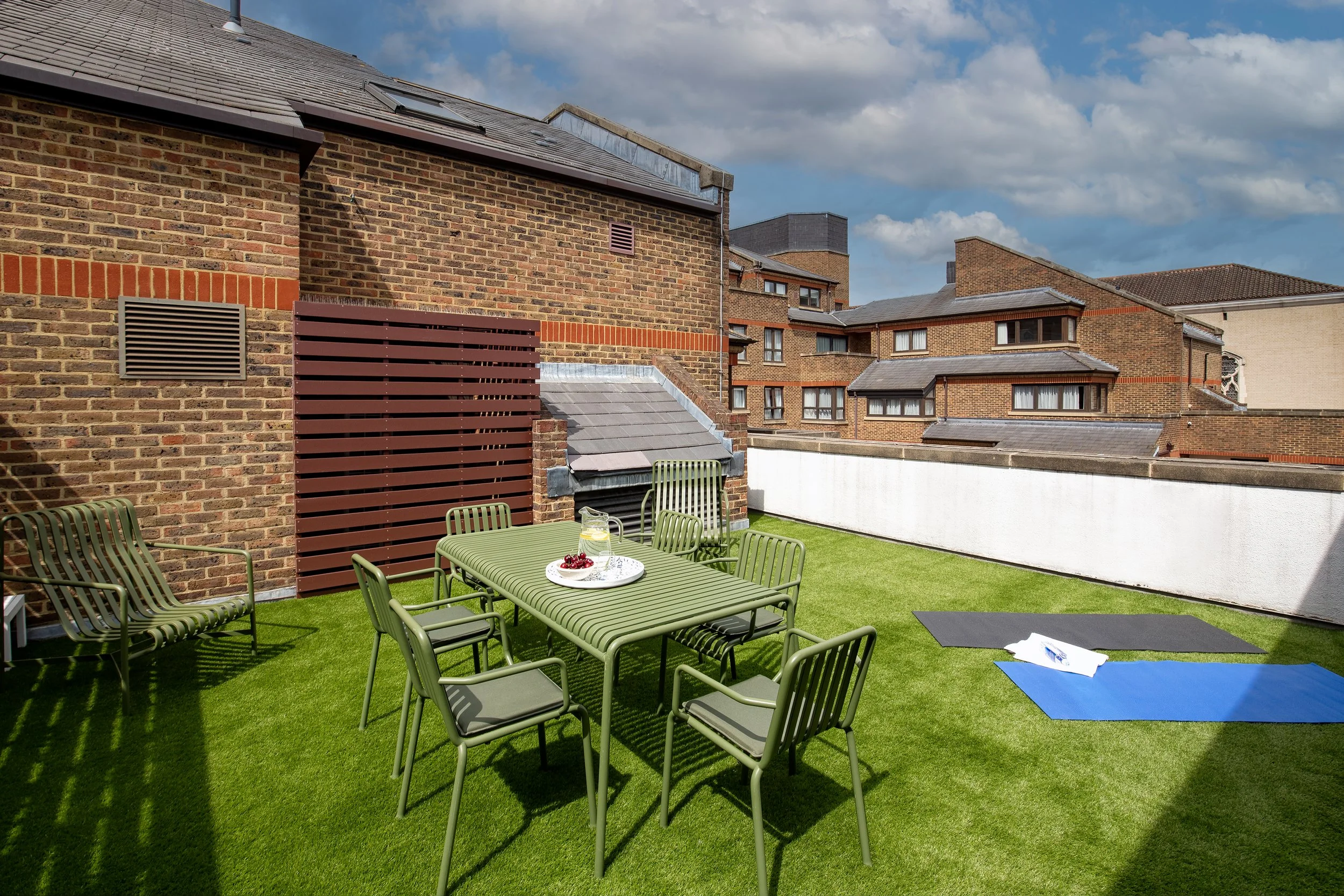 22 - Terrace - Yoga.jpg